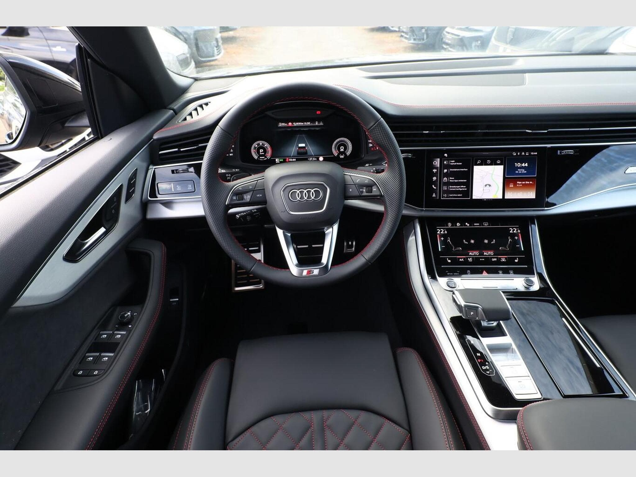 Audi Q8 S line (2026) - Photo 7