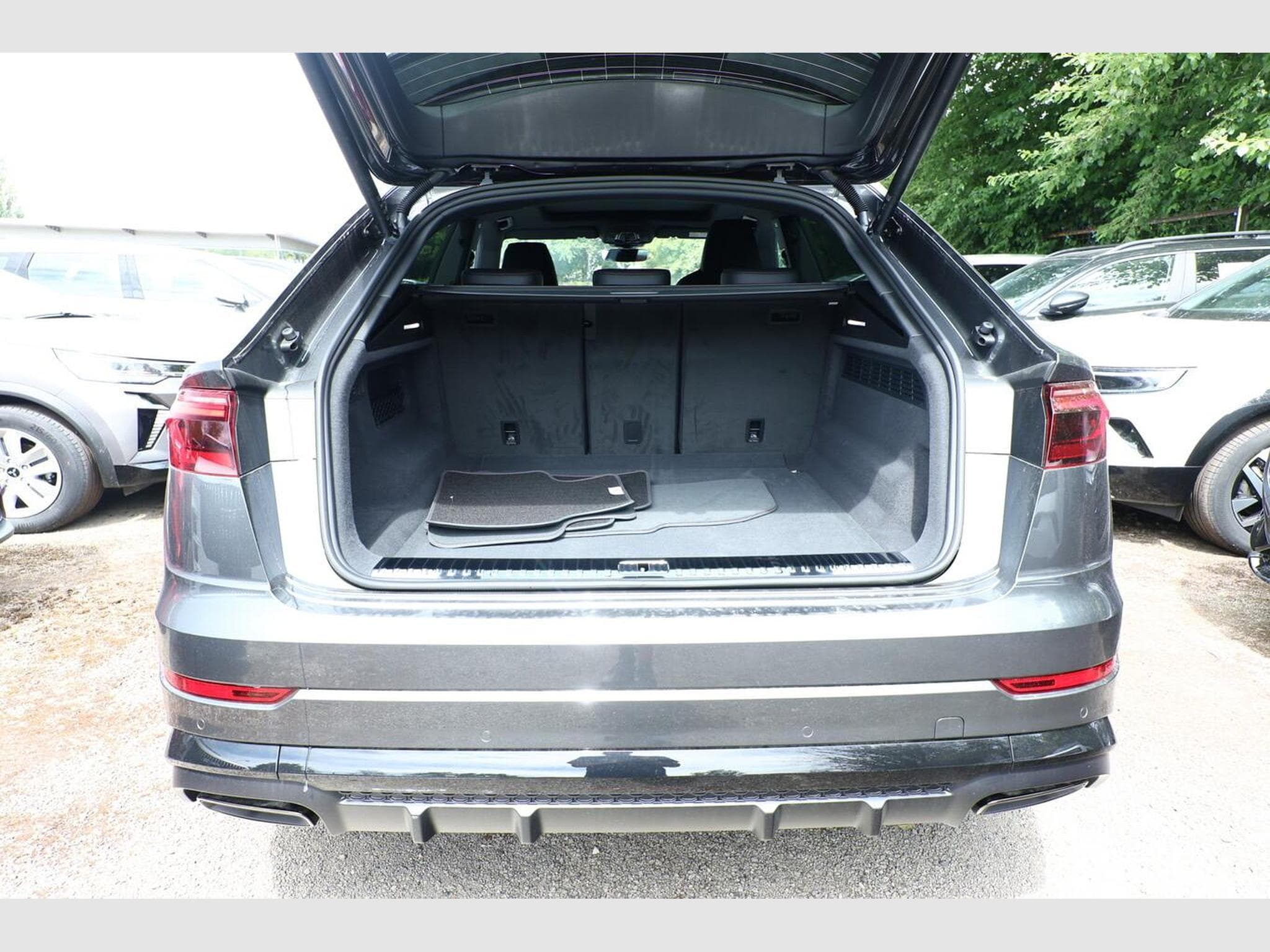 Audi Q8 S line (2026) - Photo 11