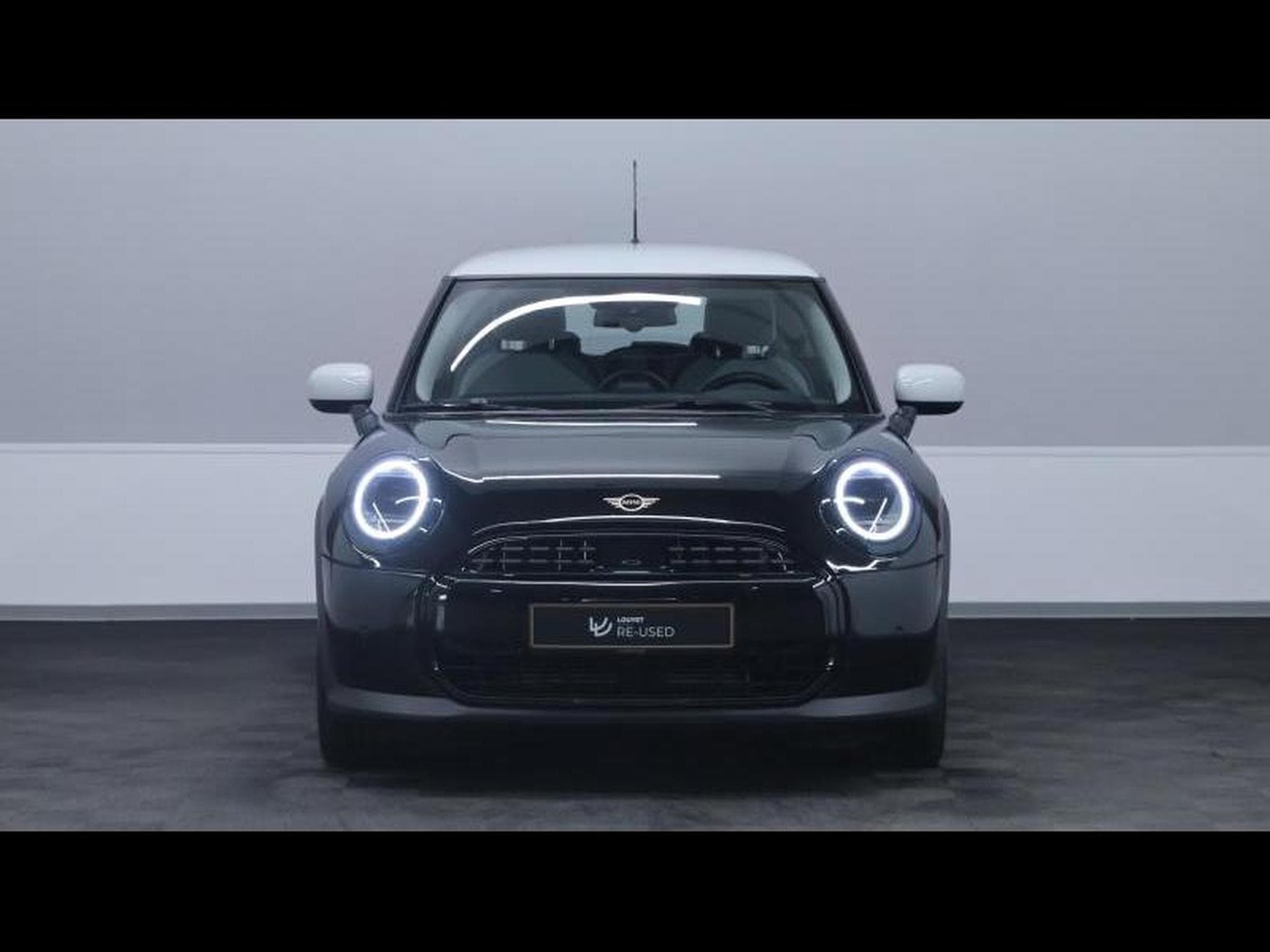 MINI Cooper 156cv Steptronic hatch 3 portes (2024) - Photo 2