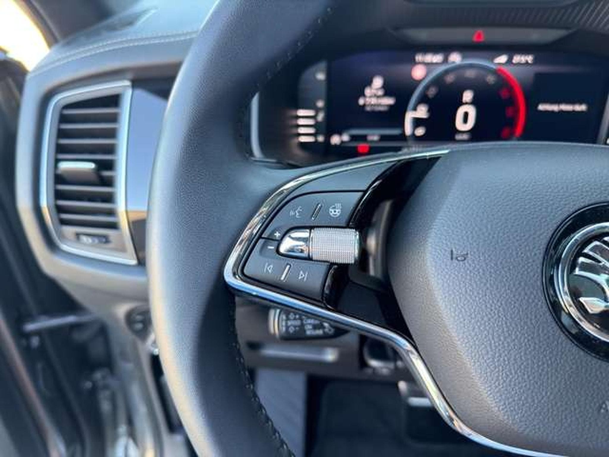 Skoda Kodiaq L&K 4x4/Canton/Standhzg/SHZ/FHZ/360° (2022) - Photo 27