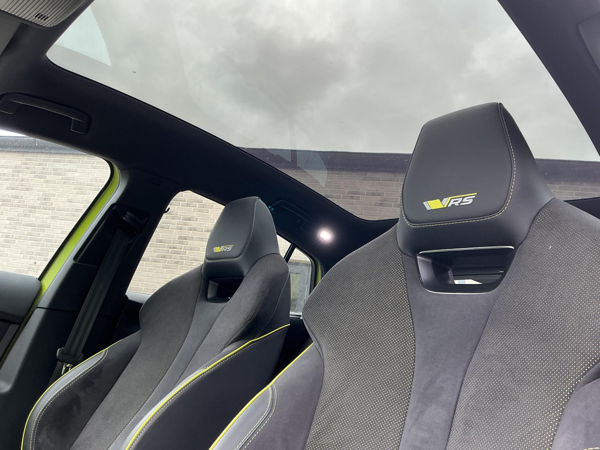 Skoda Enyaq RS Coupe (2023) - Photo 20