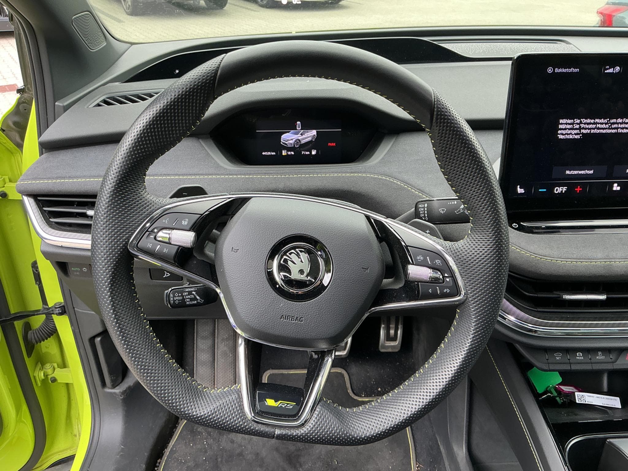 Skoda Enyaq RS Coupe (2023) - Photo 9