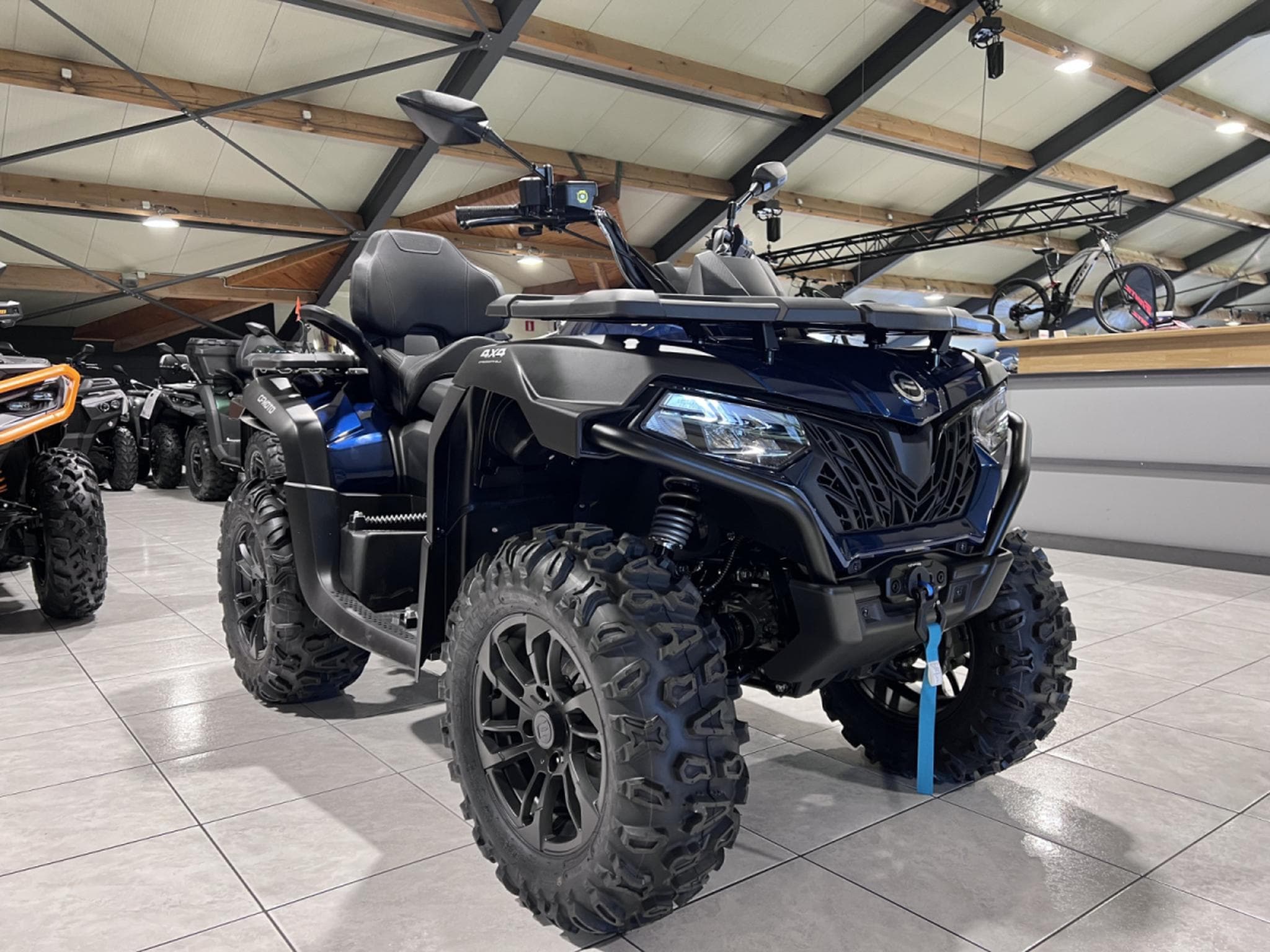 CF Moto CForce 625 TOURING  Agri T3 ABS (2026) - Photo 7