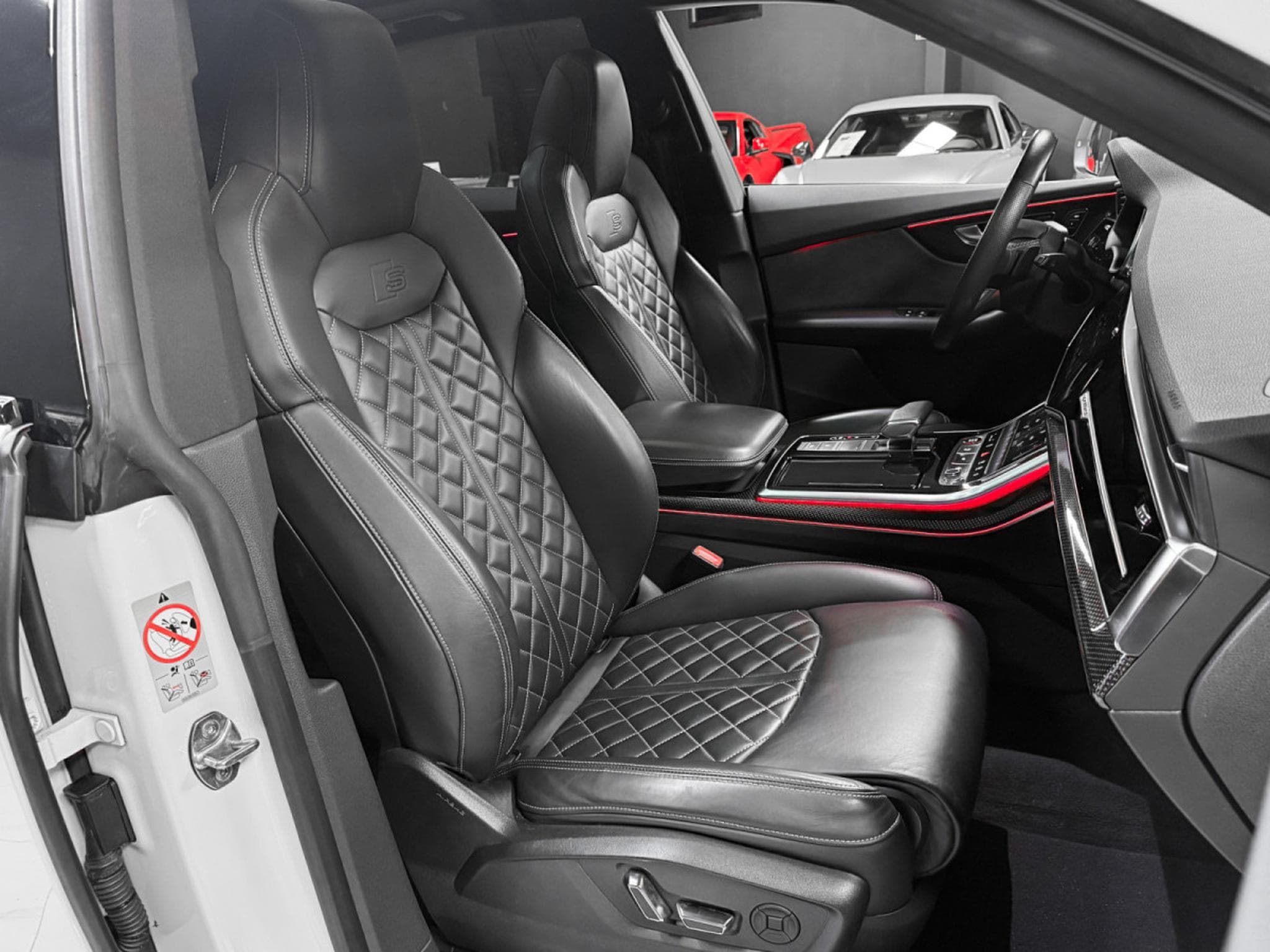 Audi SQ8 4.0 TFSI / ABT / MATRIX / B&O / PANO / HEAD-UP / 360° (2021) - Photo 11