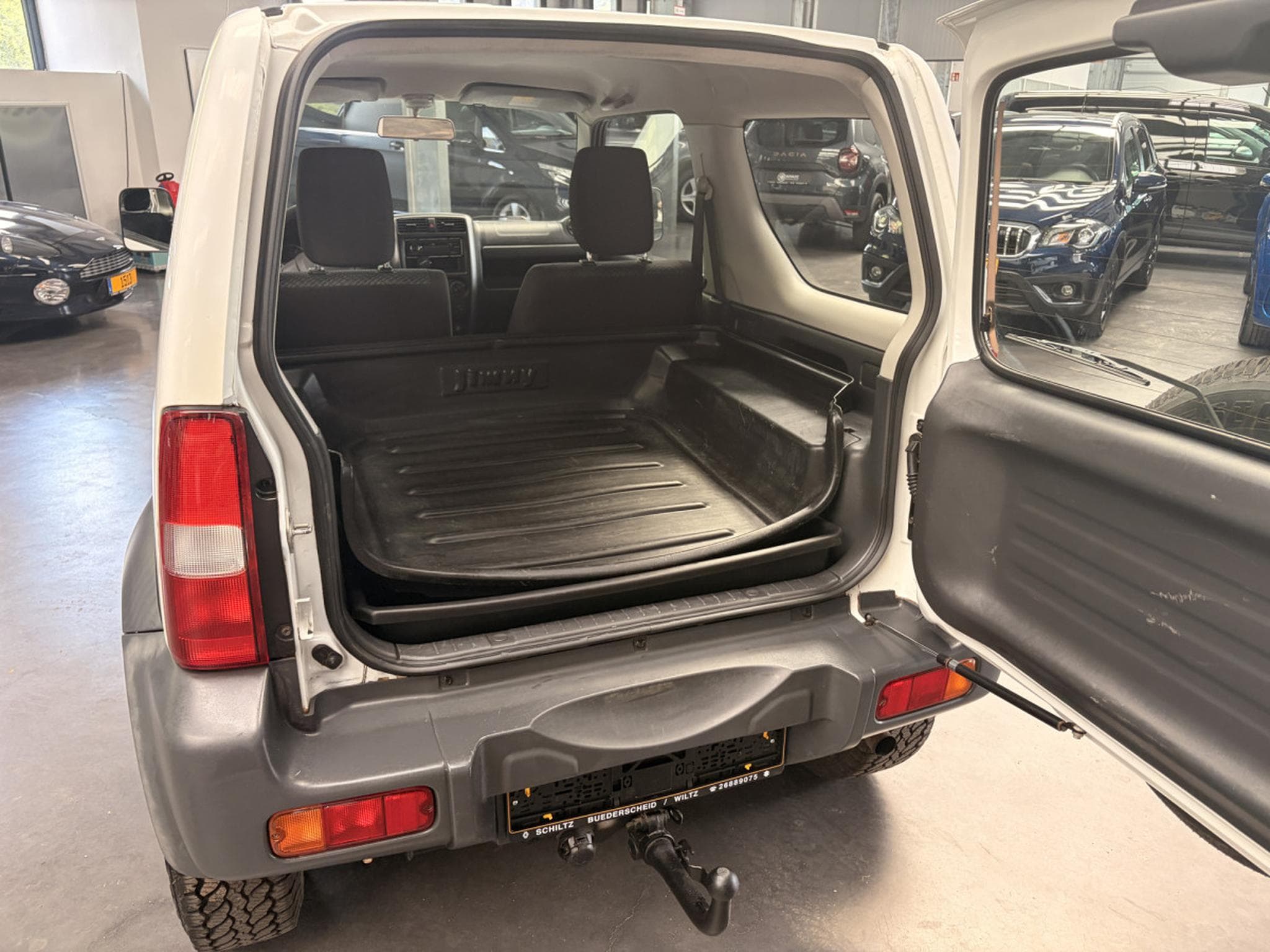 Suzuki Jimny 1.3 Ess 84 Chevaux (2018) - Photo 12