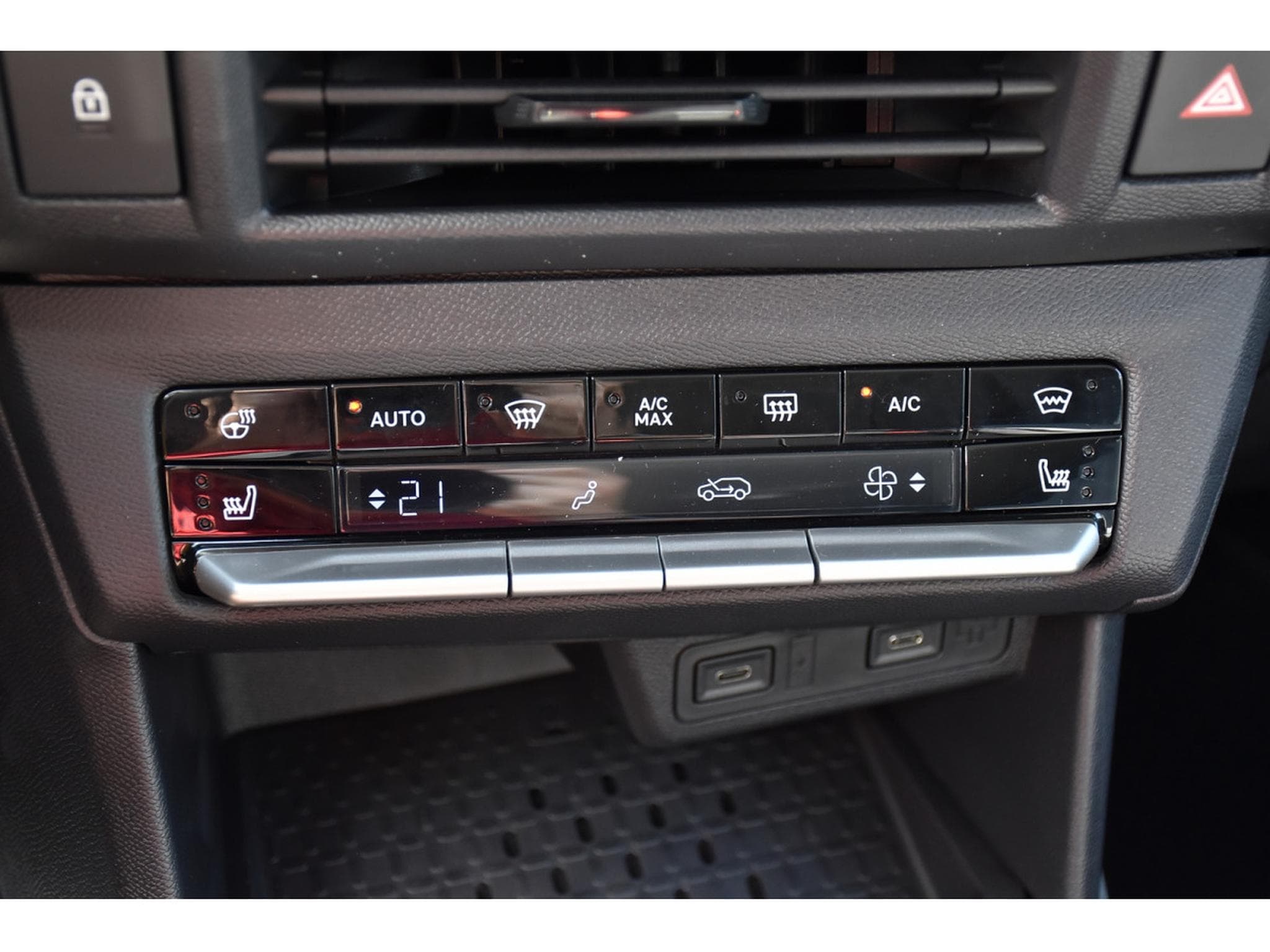 Opel Frontera 1.2 Turbo Hybrid GS e-DCT6 7 Pl. SG CHFF GPS SIDE CAM NEUF (2026) - Photo 18