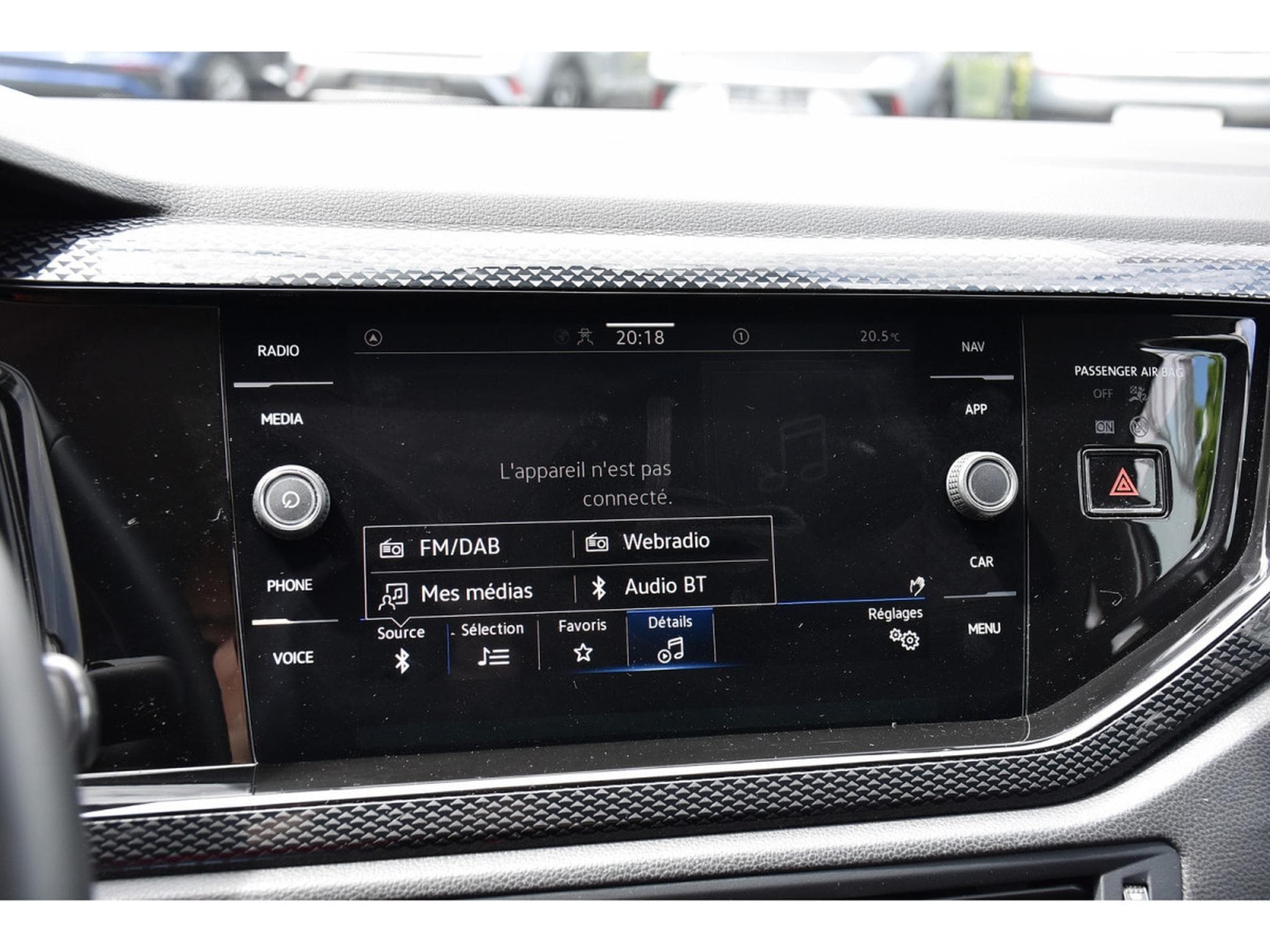 VW Taigo 1.0 TSI Life DSG ACC TRAVEL CAM KEYLESS JA17 1° MAIN (2025) - Photo 10