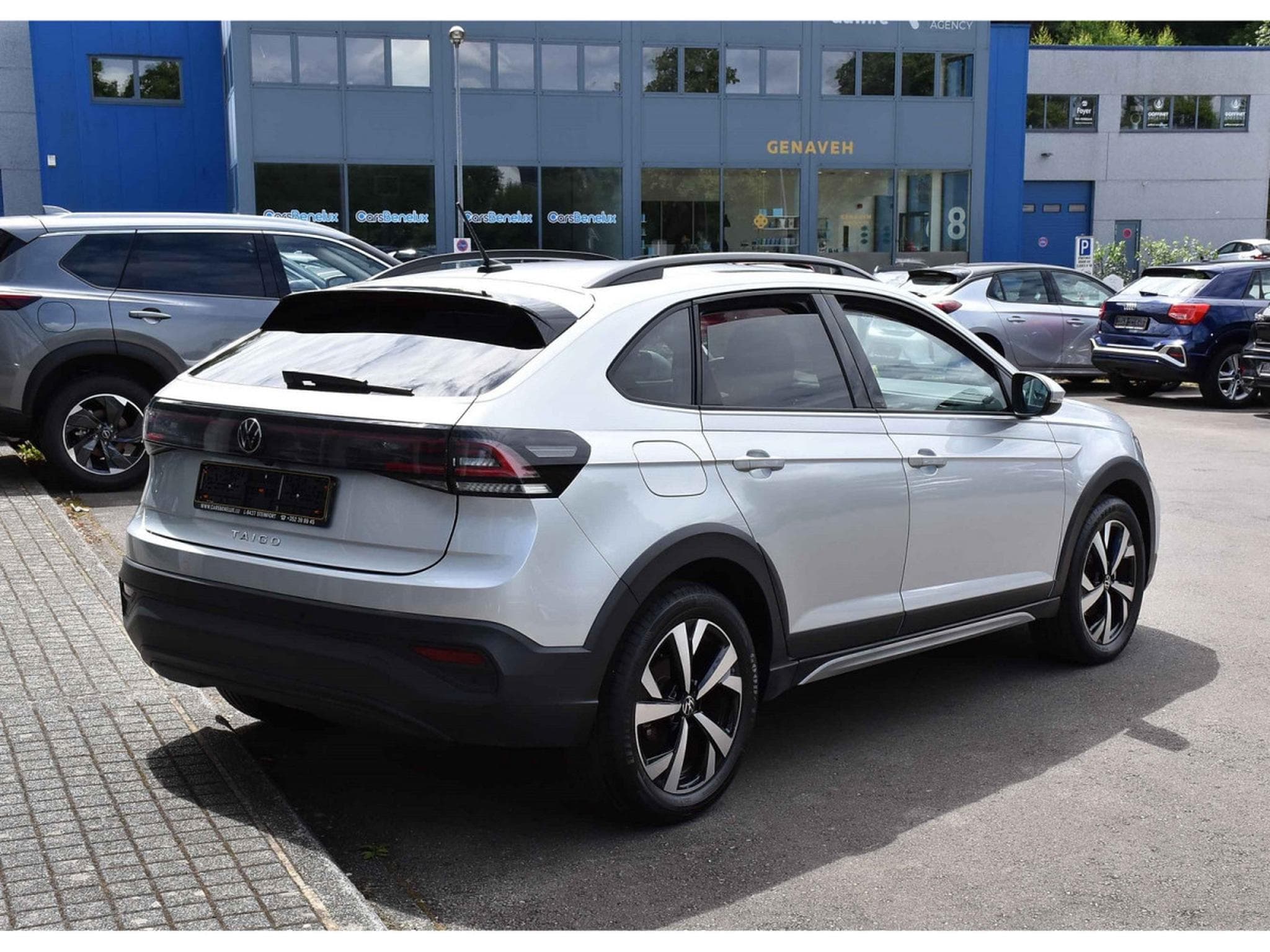 VW Taigo 1.0 TSI Life DSG ACC TRAVEL CAM KEYLESS JA17 1° MAIN (2025) - Photo 4