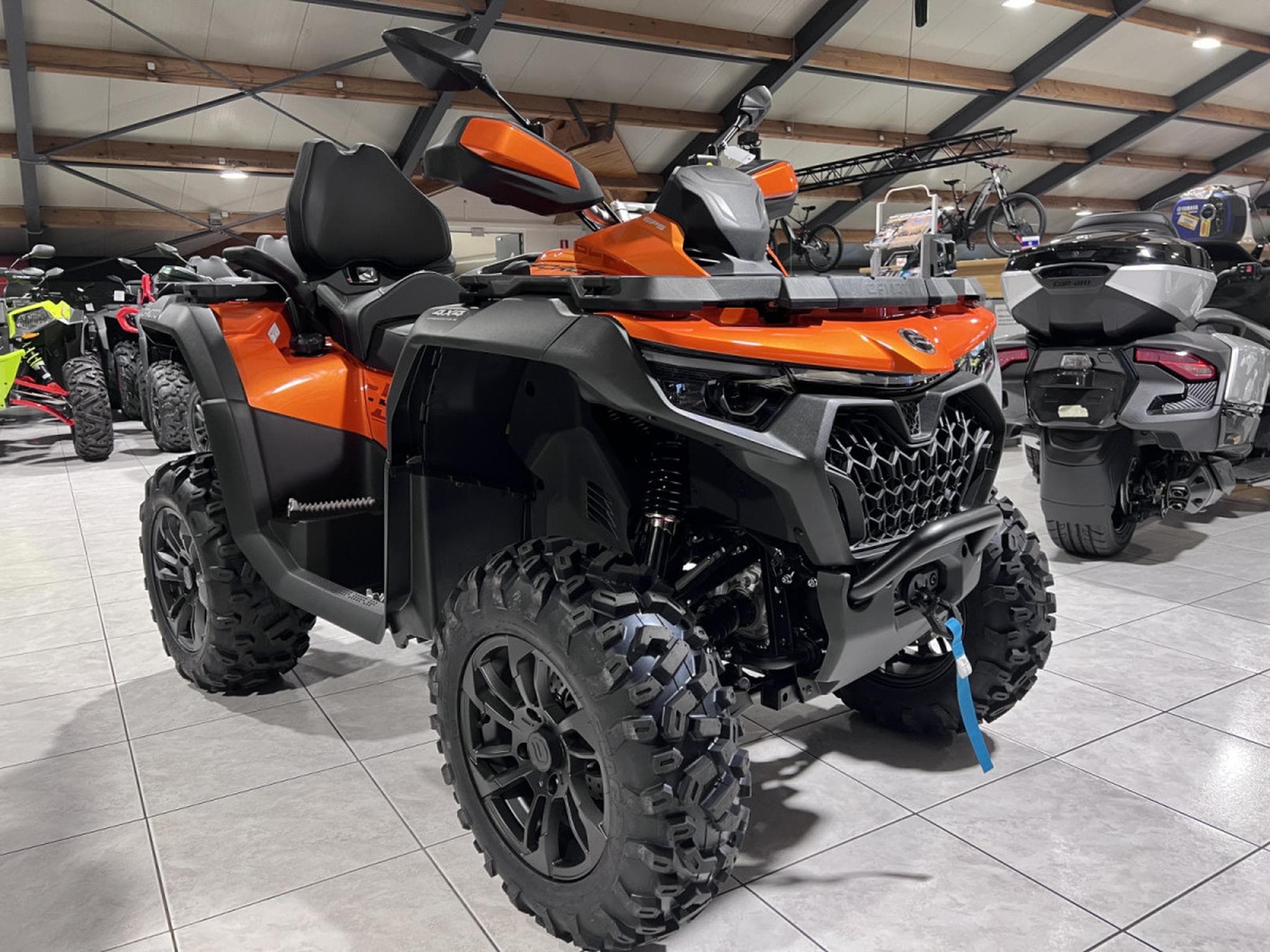 CF Moto CForce 850 T3 no ABS 60 km/h (2026) - Photo 8