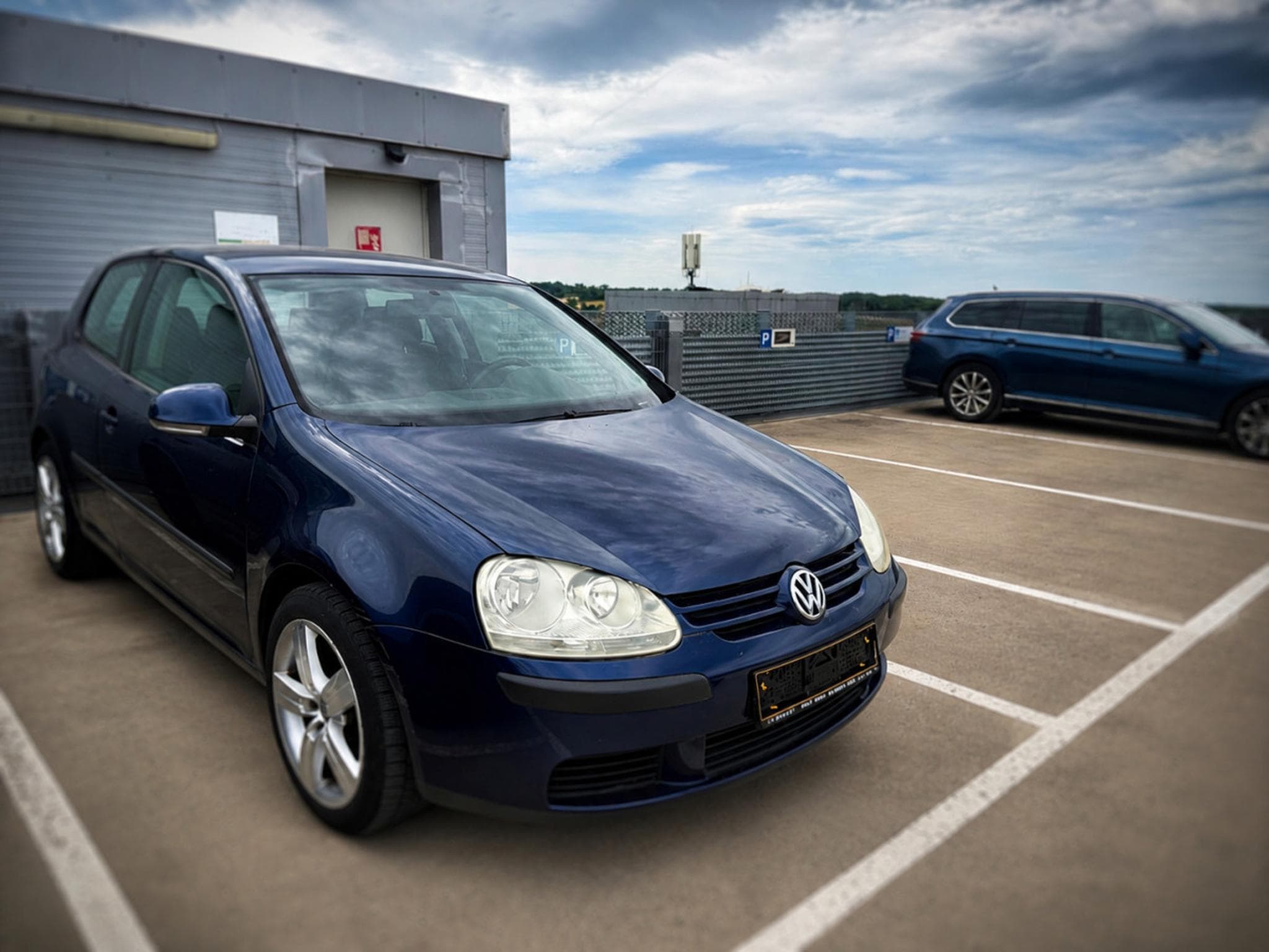 VW Golf PROBLÈME MOTEUR ! 1.4i 75ch comfortline (2005) - Photo 1