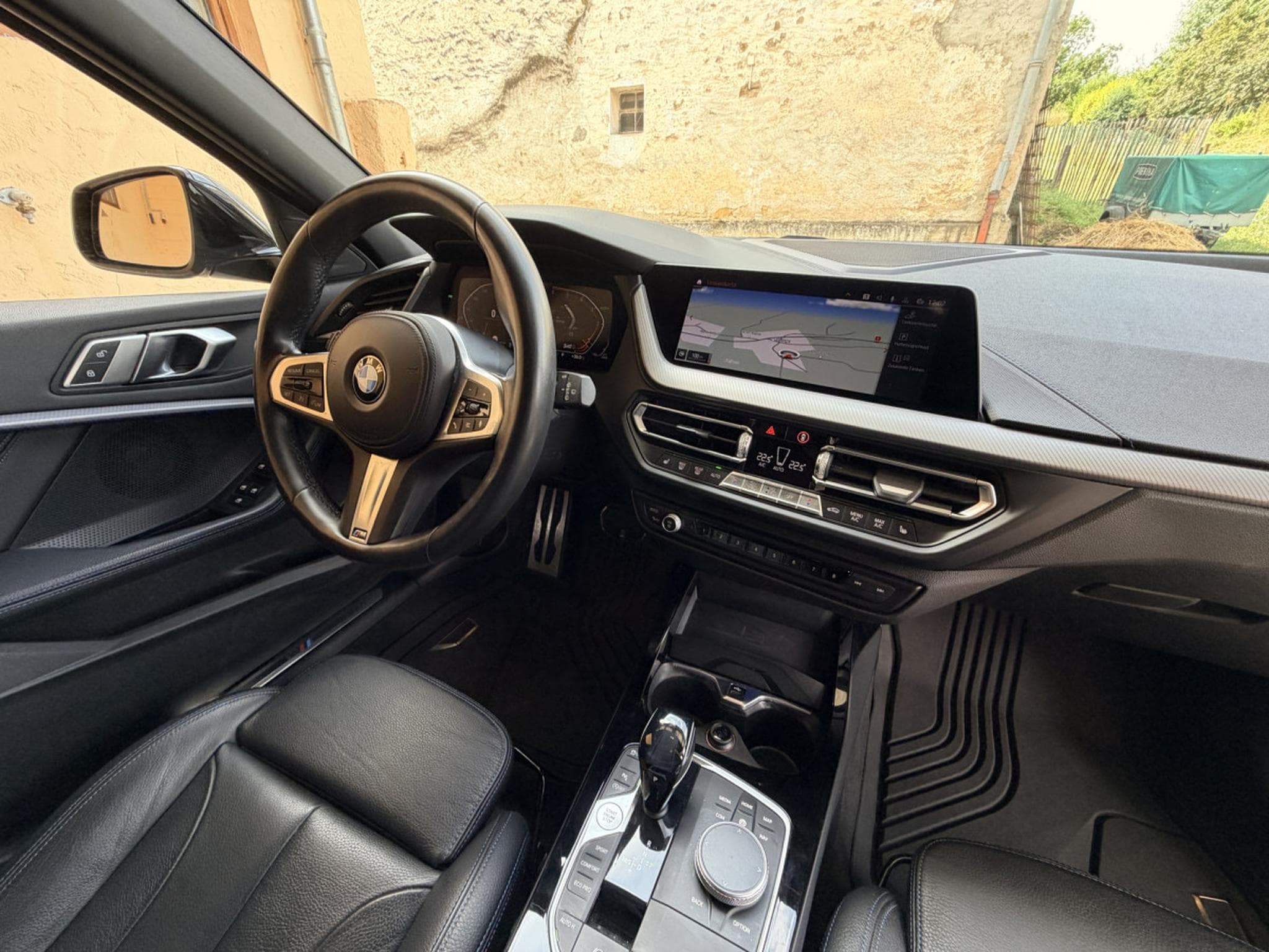 BMW 120 d xDrive M-sportpacket  Camera Head-UP, Toit Ouvrant 190cv (2020) - Photo 7