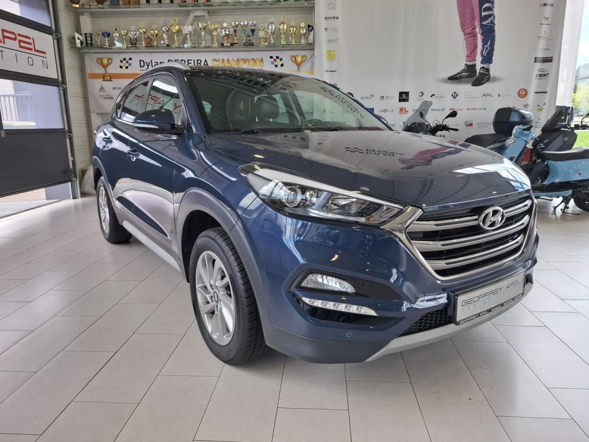 Hyundai Tucson 1.6 GDI 2WD CUIR NAVI 1 HAND (2018) - Photo 4