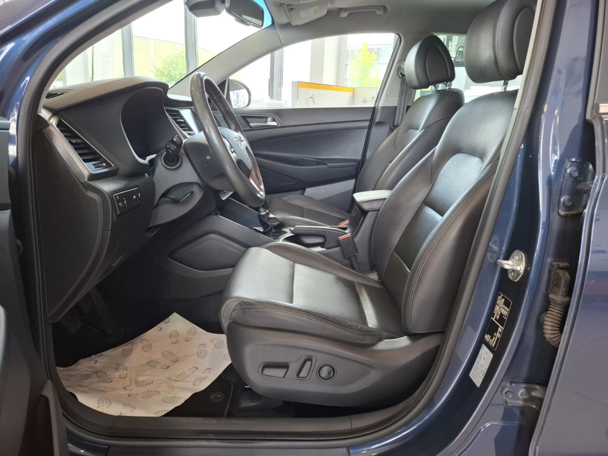 Hyundai Tucson 1.6 GDI 2WD CUIR NAVI 1 HAND (2018) - Photo 5