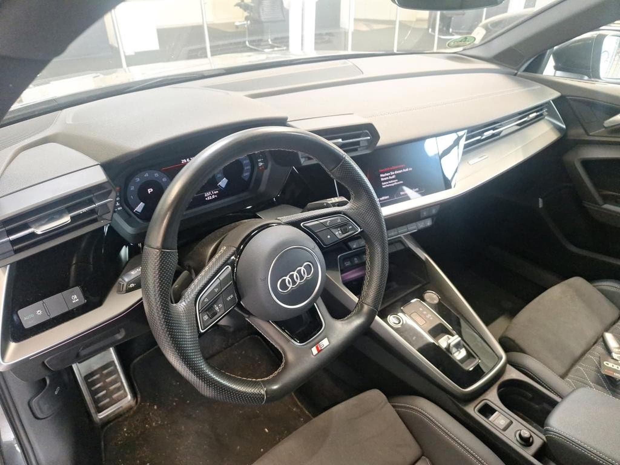 Audi A3 Sportback S-Line 35 TFSI 150 CV *MEPLAT* B&O * HAYON (2022) - Photo 6