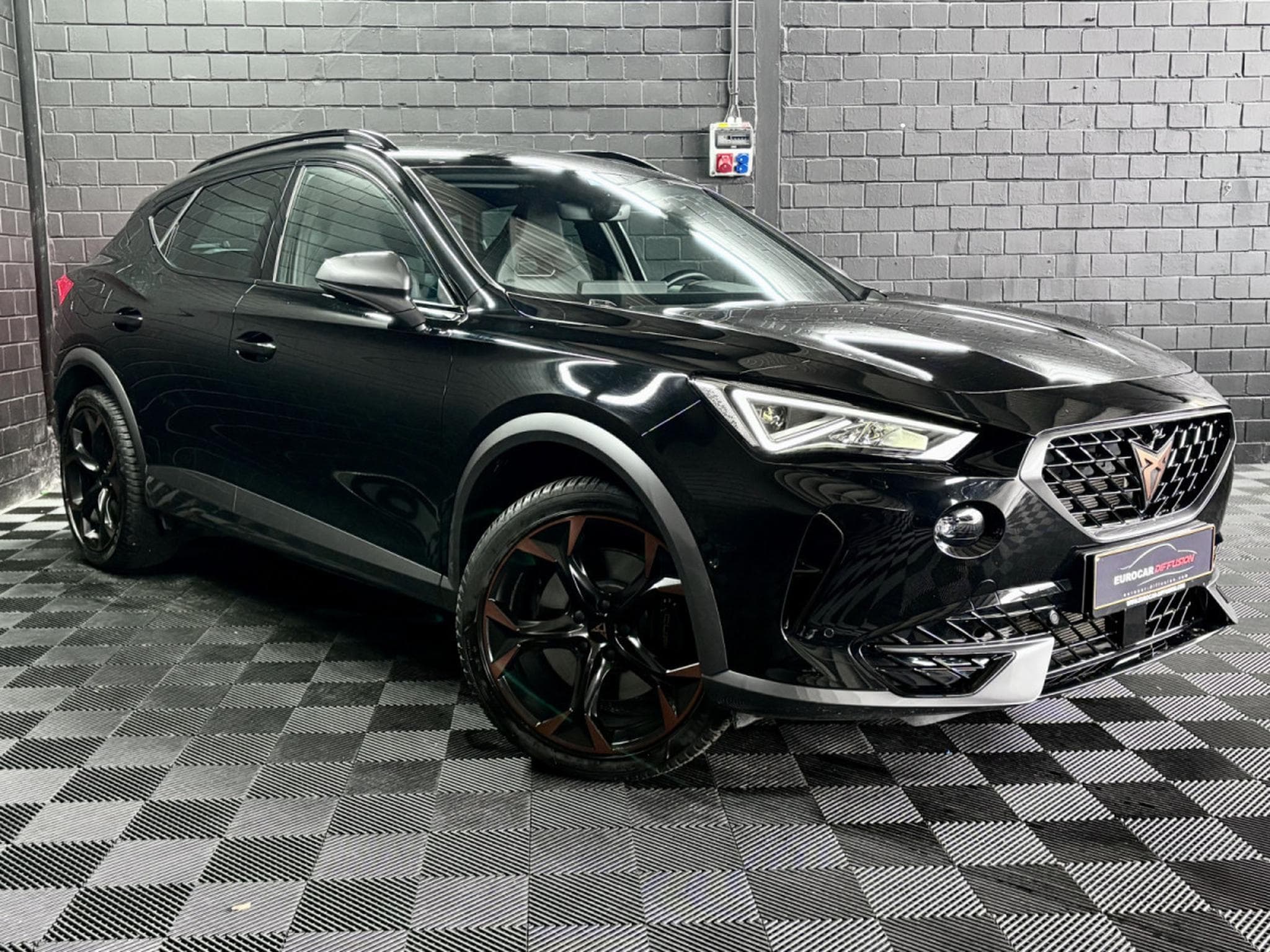 Cupra Formentor 2.0 TSI VZ 310 CV *VSS* *ACC* CAM* (2023) - Photo 3
