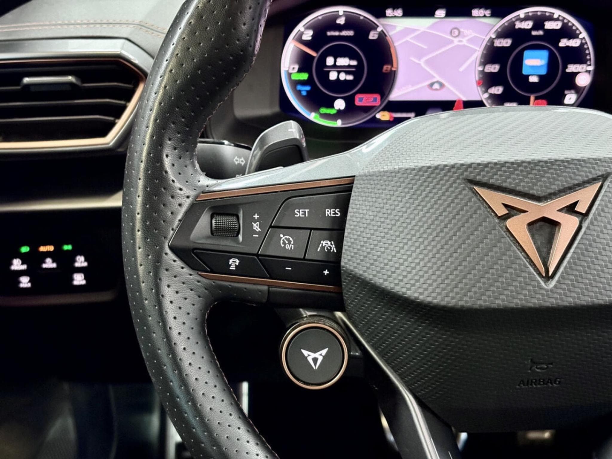 Cupra Formentor 2.0 TSI VZ 310 CV *VSS* *ACC* CAM* (2023) - Photo 9