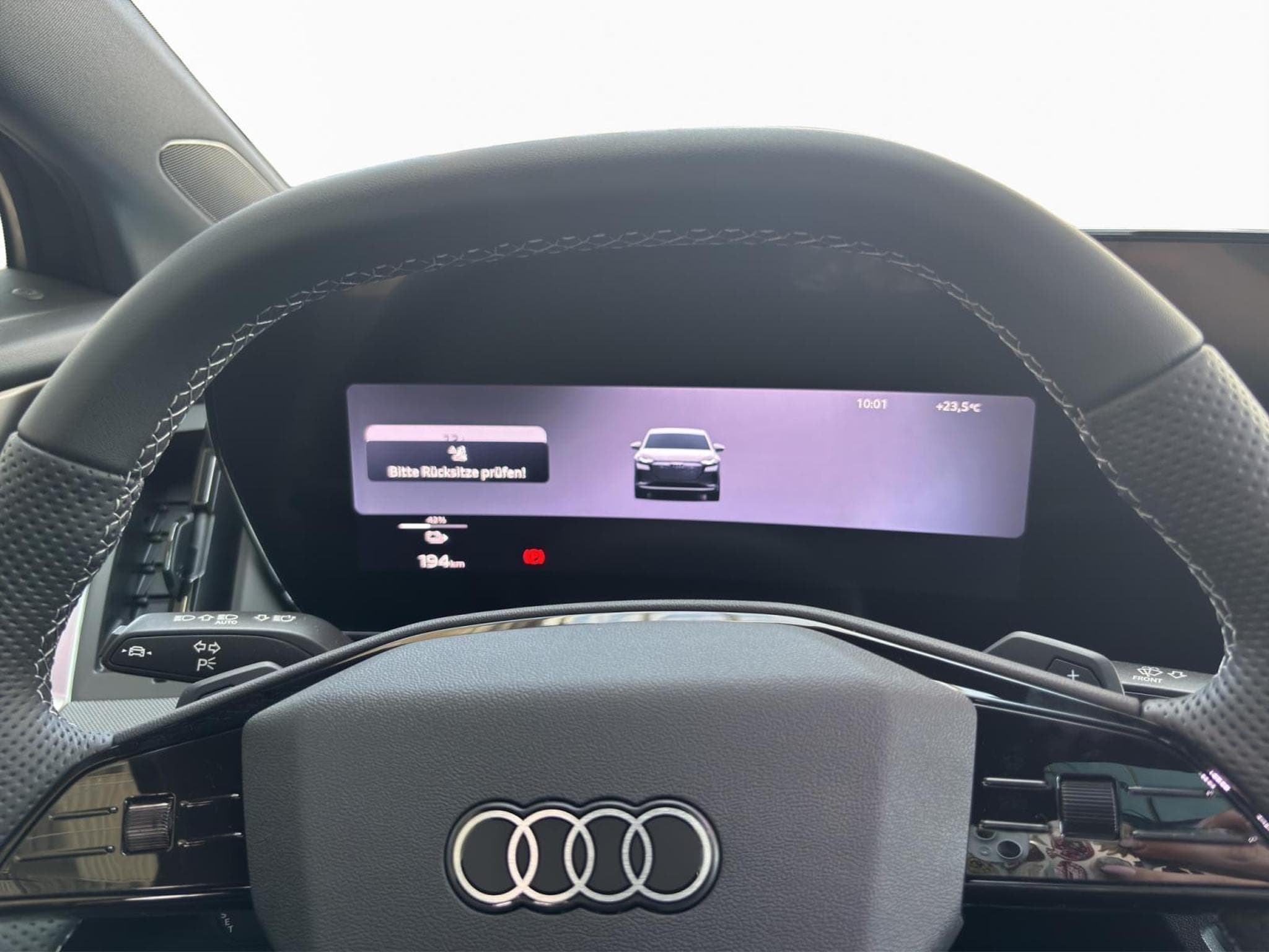 Audi Q4 e-tron Sportback e-tron quattro performance (2026) - Photo 11