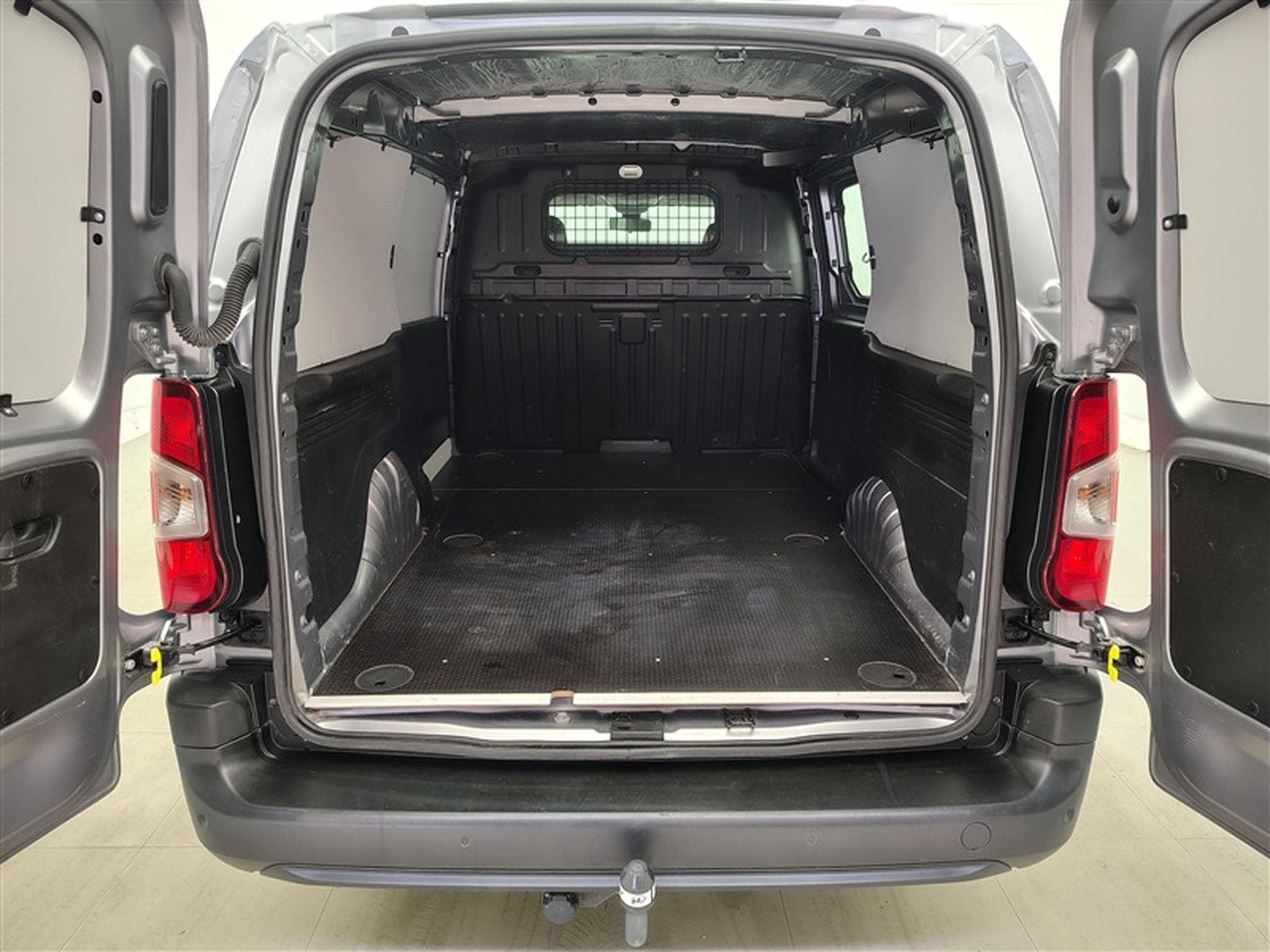 Fiat Doblo 1.5 BlueHDI L2 Heavy S/S (2023) - Photo 14