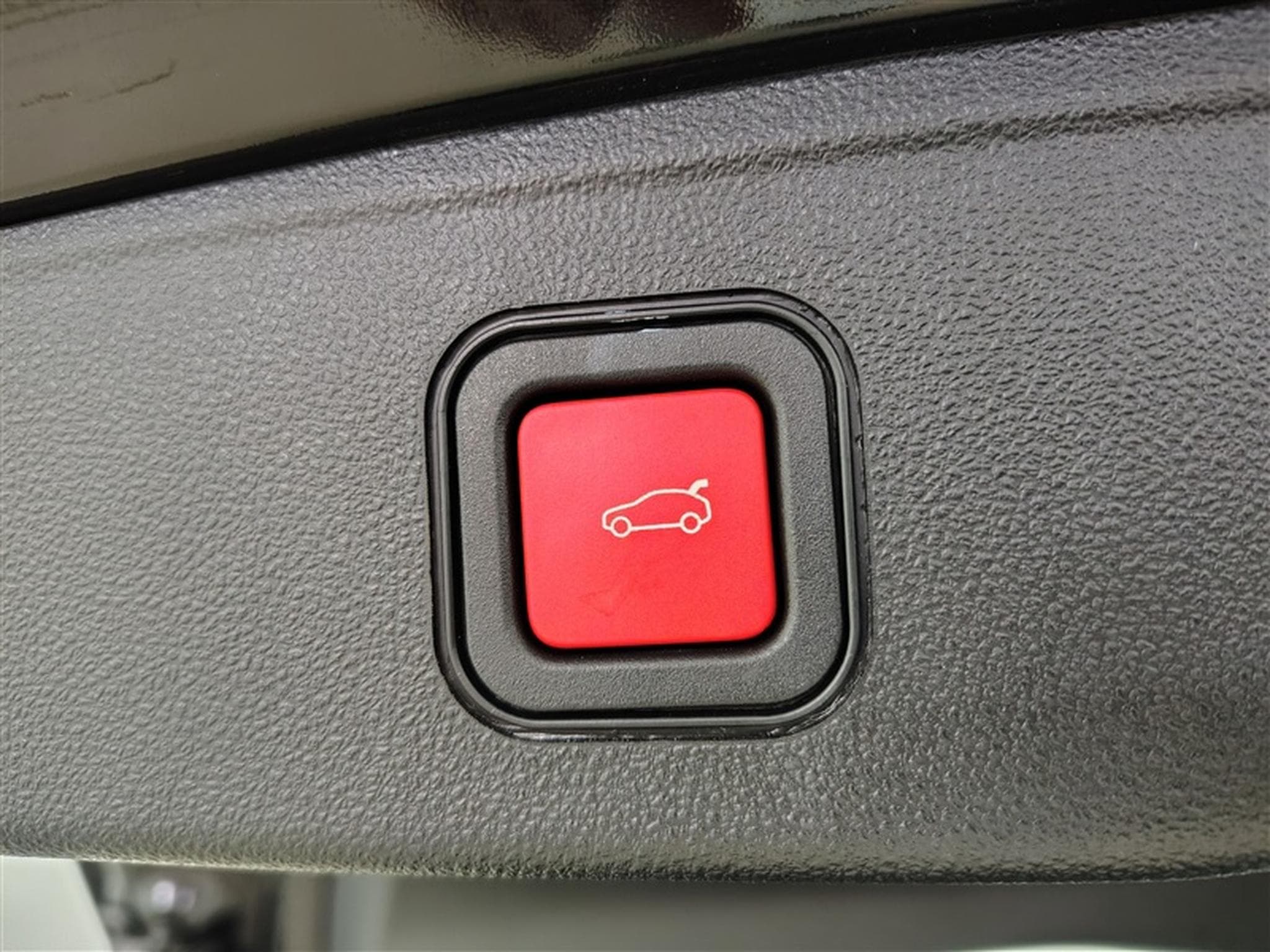 Jeep Avenger 1.2 Turbo 100cv Altitude NAVI / FULL LED / CUIR PARTIEL /CAM (2025) - Photo 18