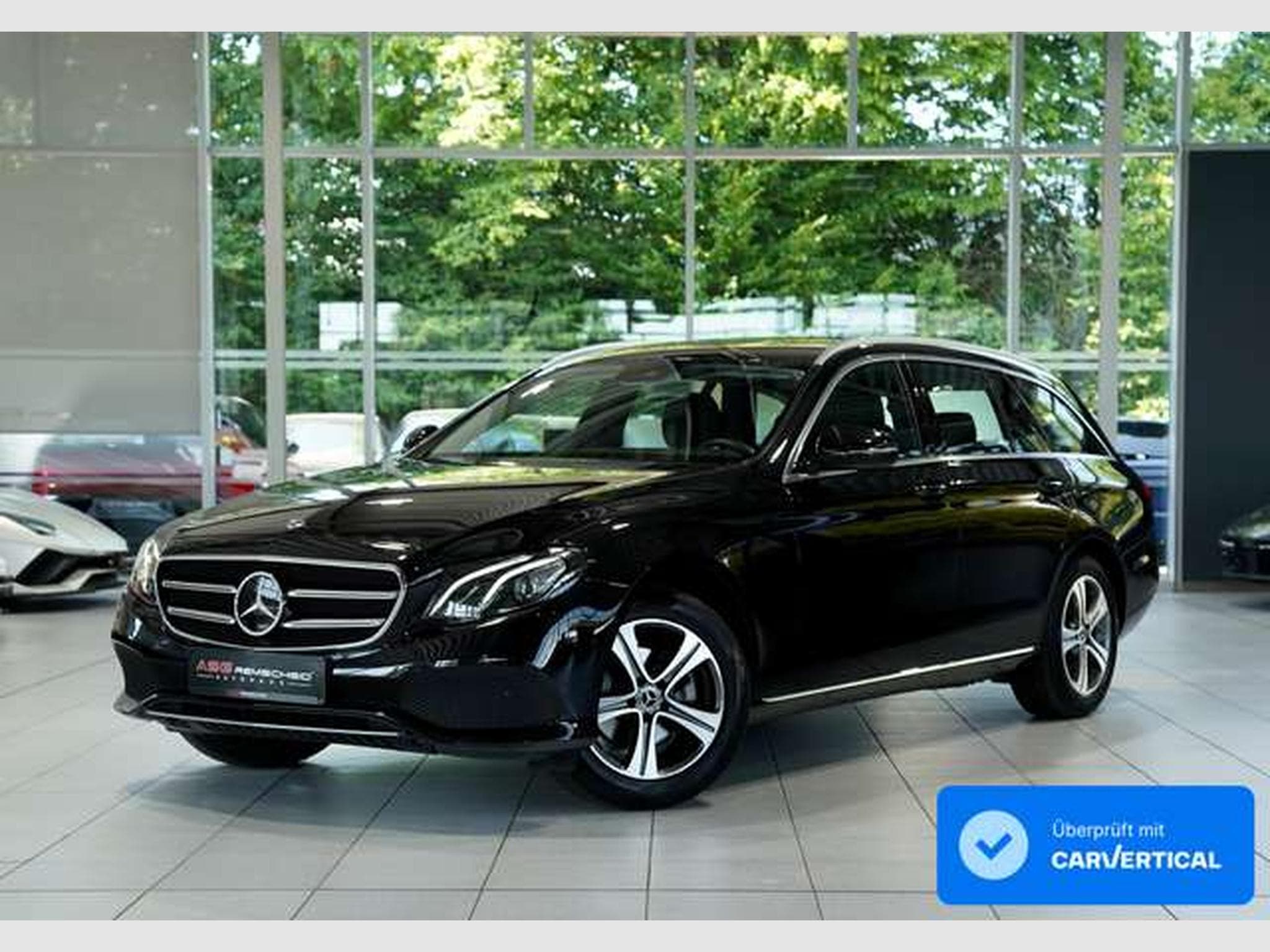 Mercedes E 220 T d Avantgarde *1.H *Distr. *MwSt. *Leder (2019) - Photo 1