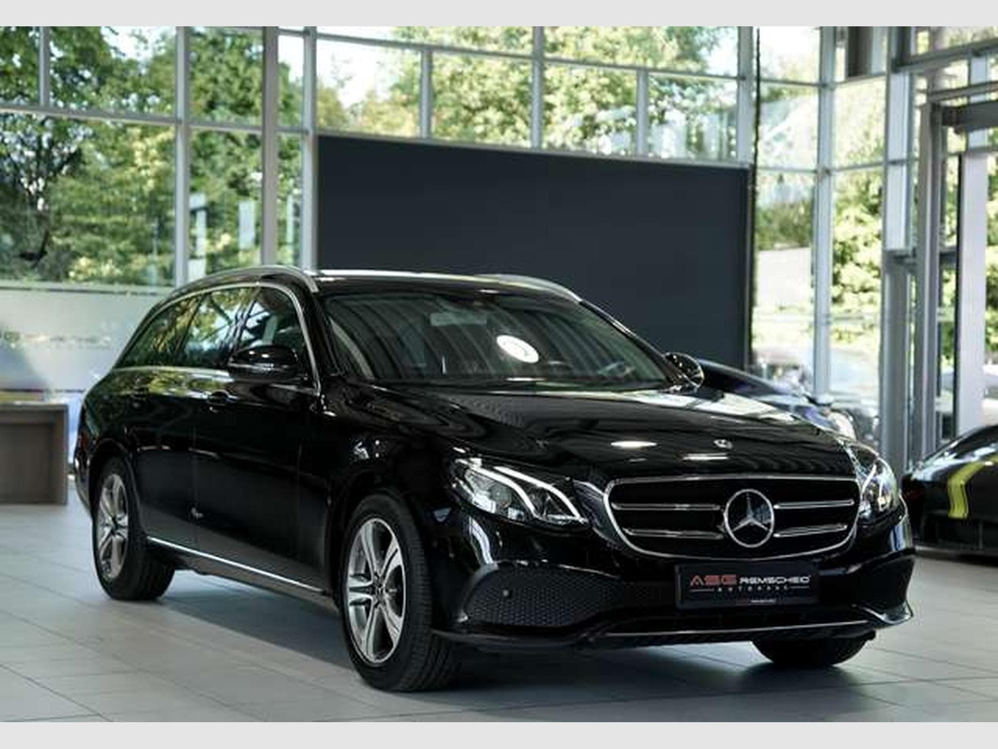 Mercedes E 220 T d Avantgarde *1.H *Distr. *MwSt. *Leder (2019) - Photo 5