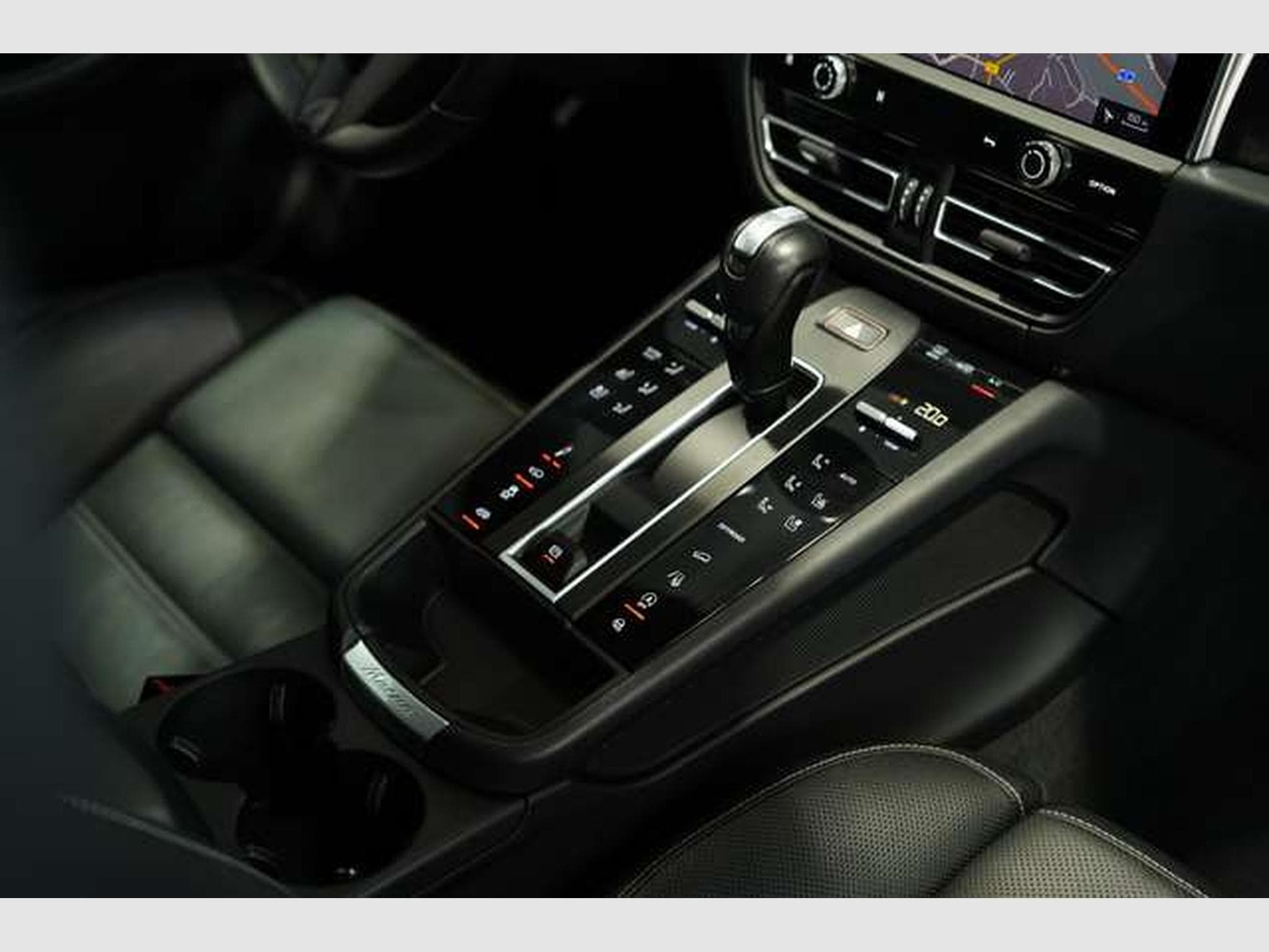 Porsche Macan GTS *21 *ACC *Pano *LUFT *Chrono *BOSE (2022) - Photo 20
