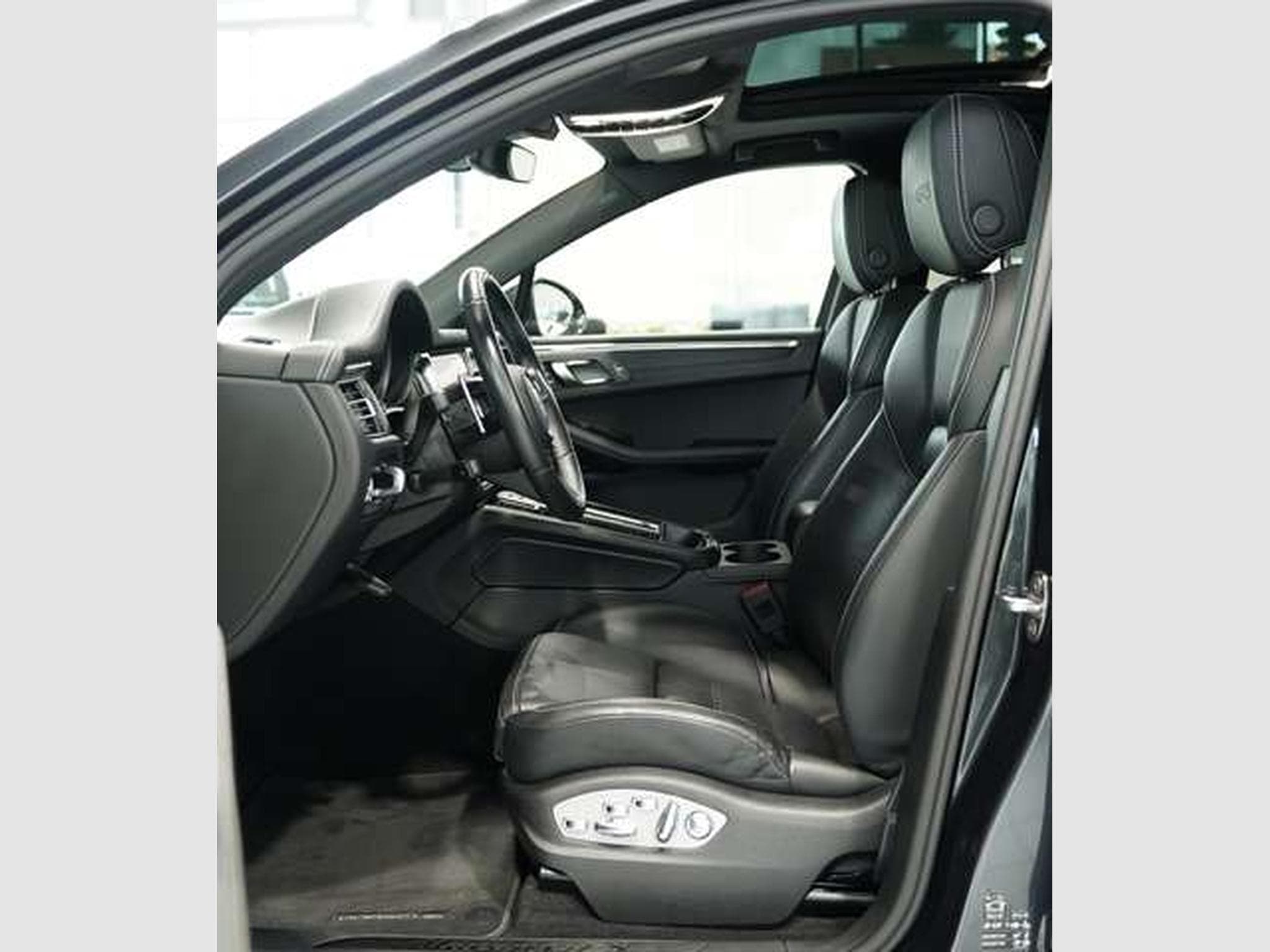 Porsche Macan GTS *21 *ACC *Pano *LUFT *Chrono *BOSE (2022) - Photo 27