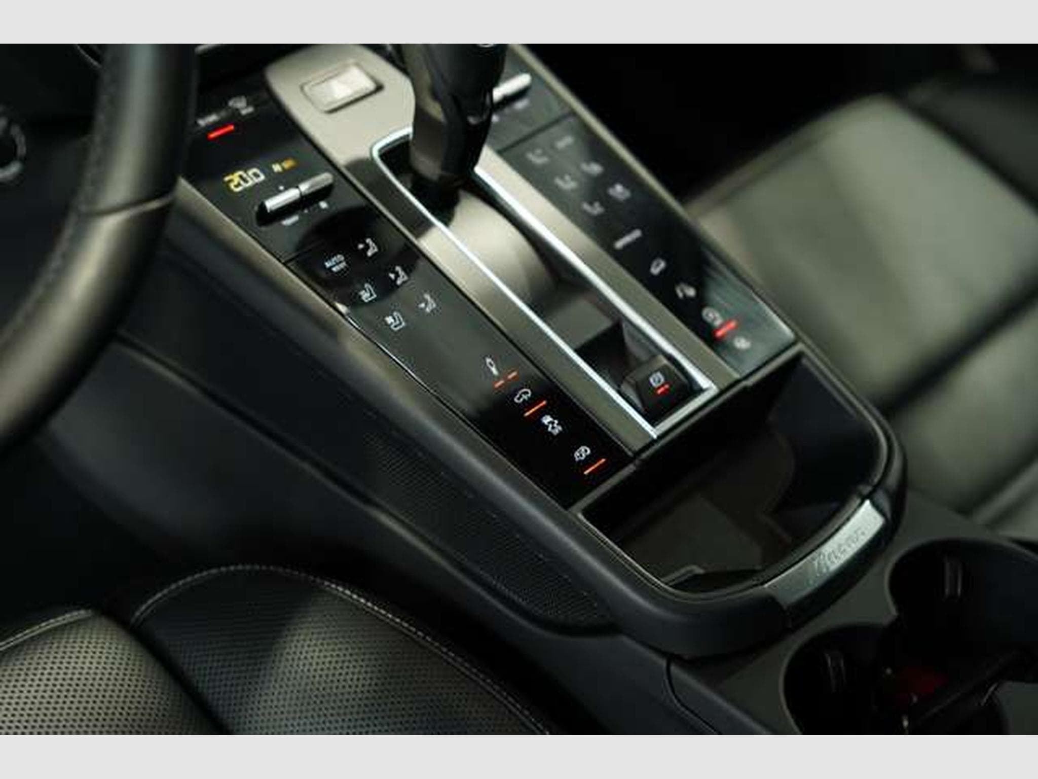 Porsche Macan GTS *21 *ACC *Pano *LUFT *Chrono *BOSE (2022) - Photo 32