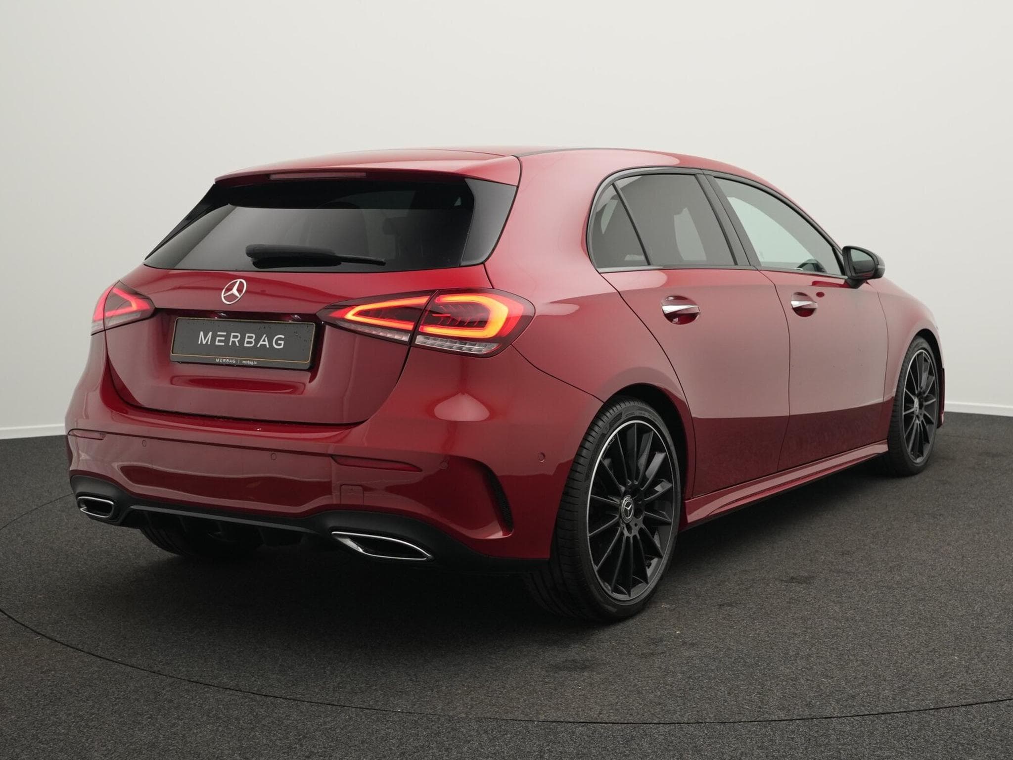 Mercedes A 220 d 4MATIC AMG-Line (2020) - Photo 3