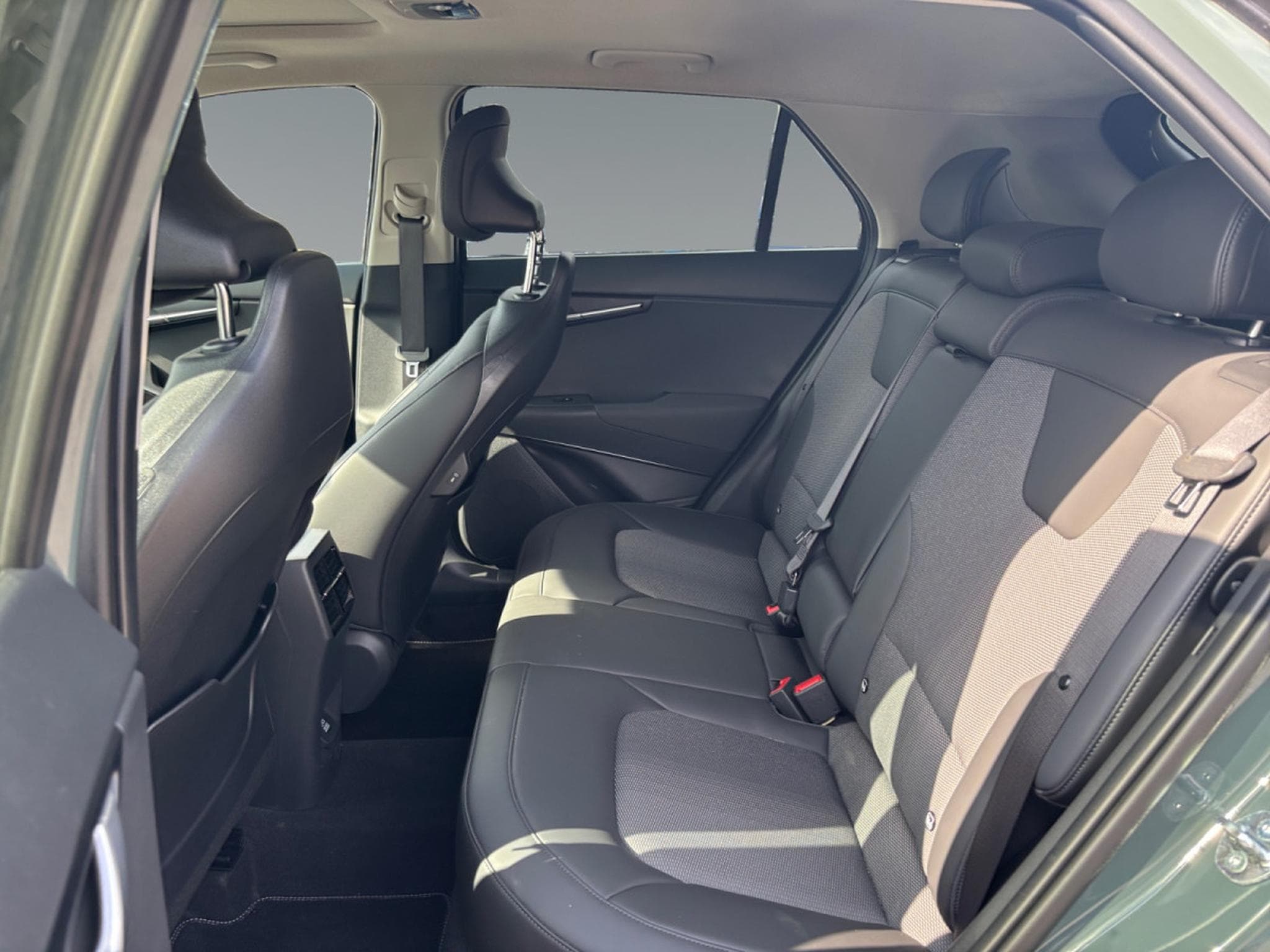 Kia Niro Pulse PHEV 1.6 GDI 183 6DCT (2025) - Photo 13