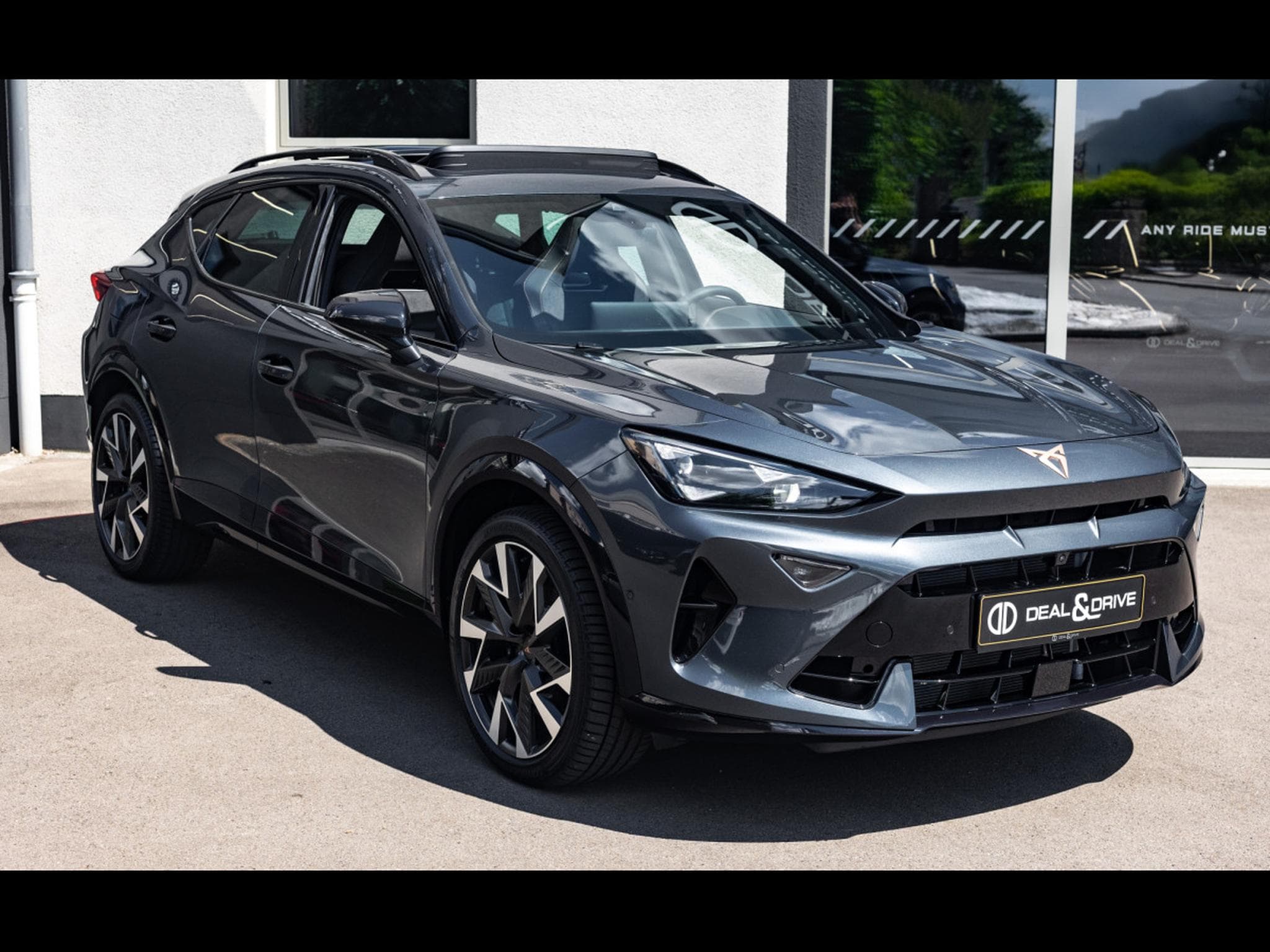Cupra Formentor VZ 2.0 TSI 333 DSG7 4DRIVE (FACELIFT) – PACK SKYLINE - MAGNE (2025) - Photo 6