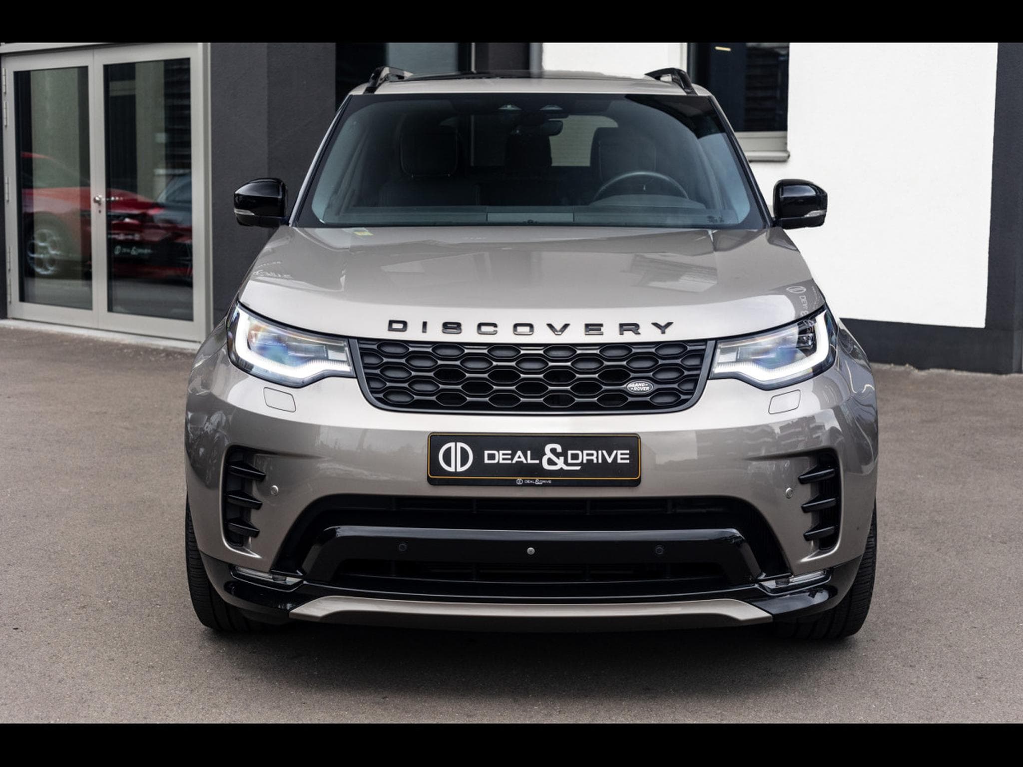 Land-Rover Discovery 3.0 D250 MHEV AWD R-DYNAMIC HSE - 7 PLACES - PACK DYNAMIC BL (2021) - Photo 5