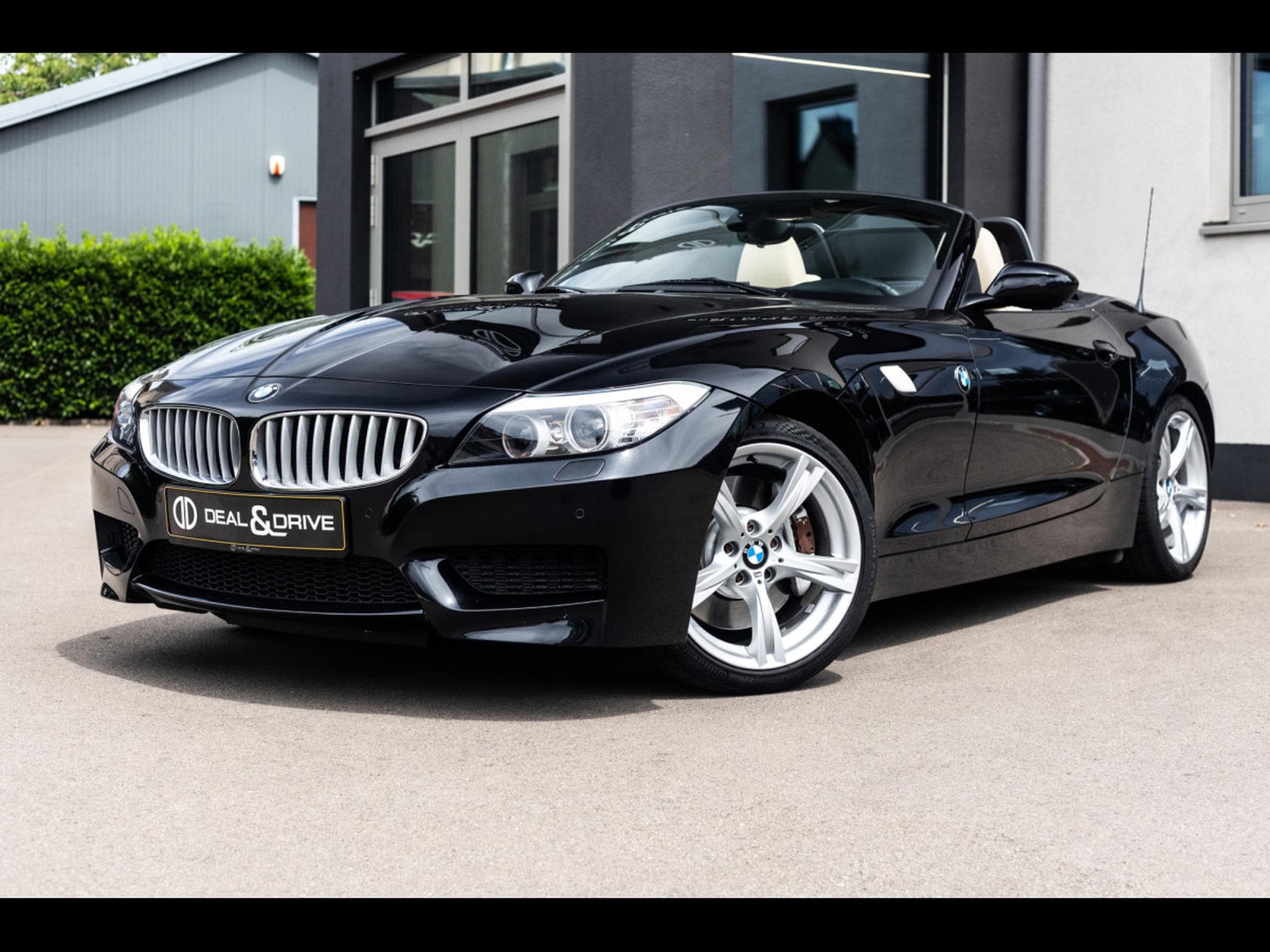 BMW Z4 ROADSTER SDRIVE 35I AUTO M SPORT - BLACK SAPPHIRE METALLIC (2013) - Photo 1