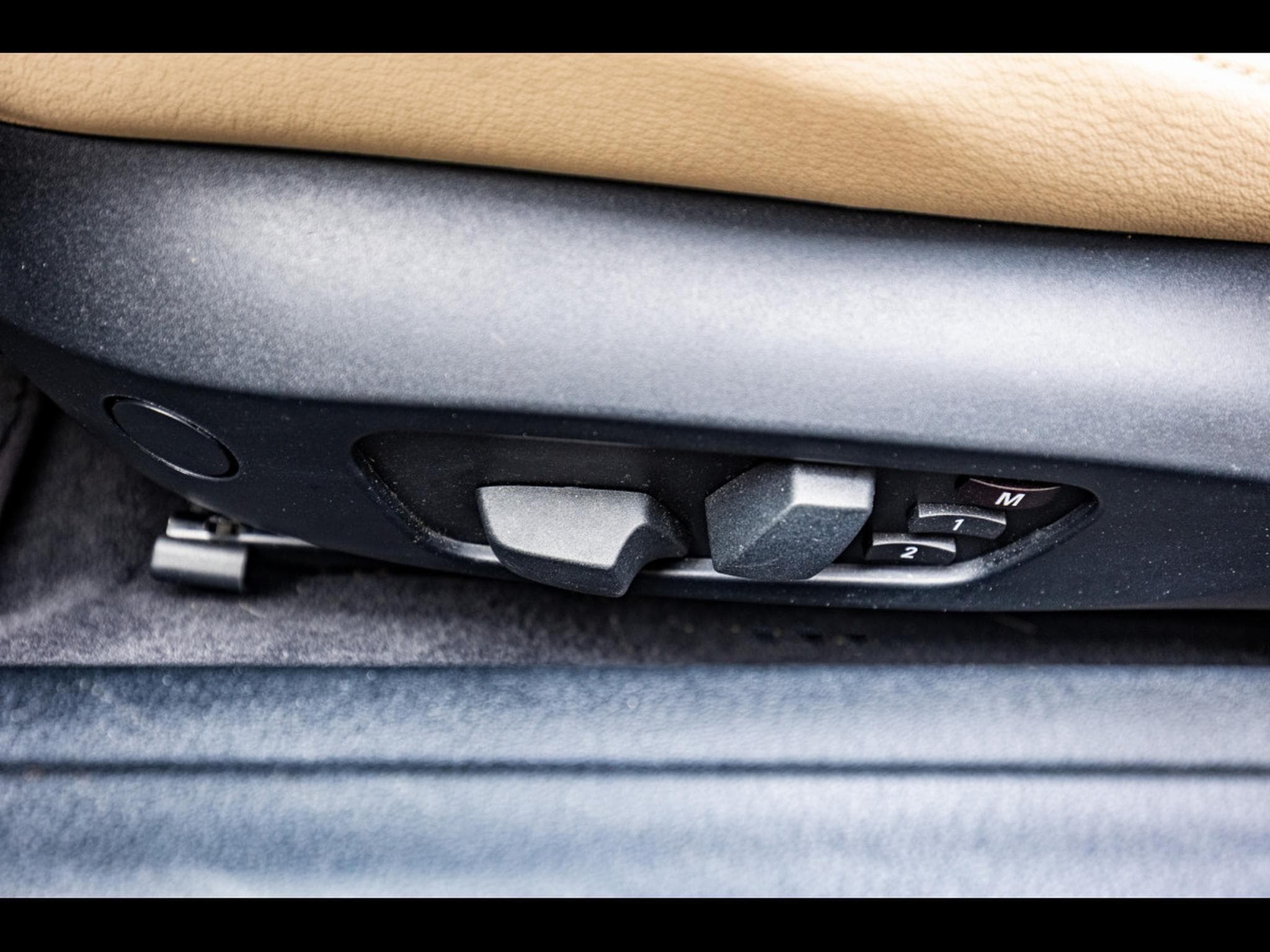 BMW Z4 ROADSTER SDRIVE 35I AUTO M SPORT - BLACK SAPPHIRE METALLIC (2013) - Photo 14