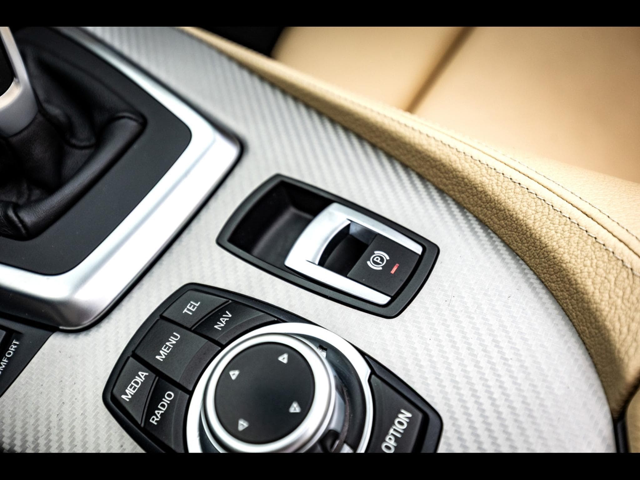 BMW Z4 ROADSTER SDRIVE 35I AUTO M SPORT - BLACK SAPPHIRE METALLIC (2013) - Photo 18