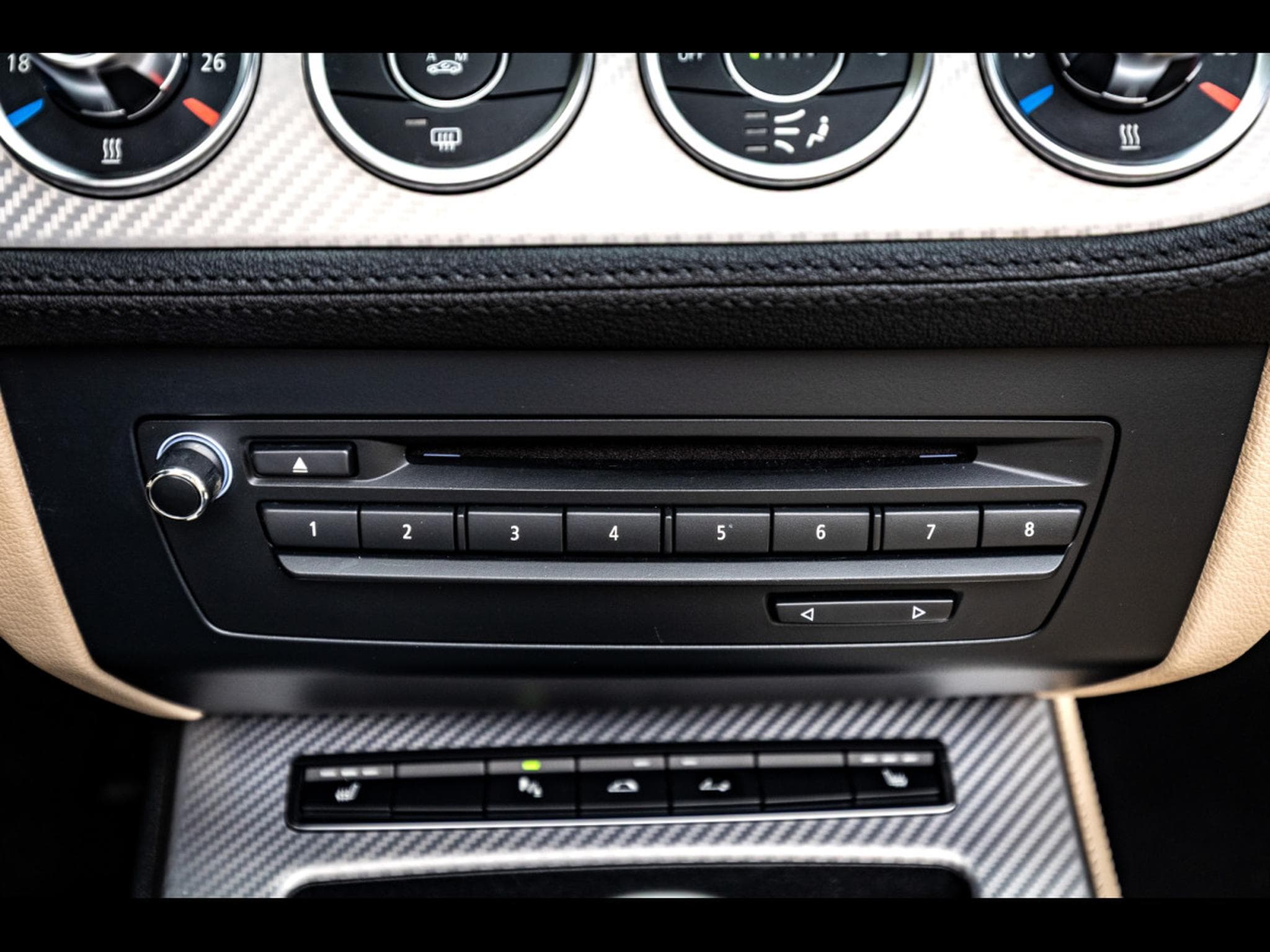 BMW Z4 ROADSTER SDRIVE 35I AUTO M SPORT - BLACK SAPPHIRE METALLIC (2013) - Photo 21