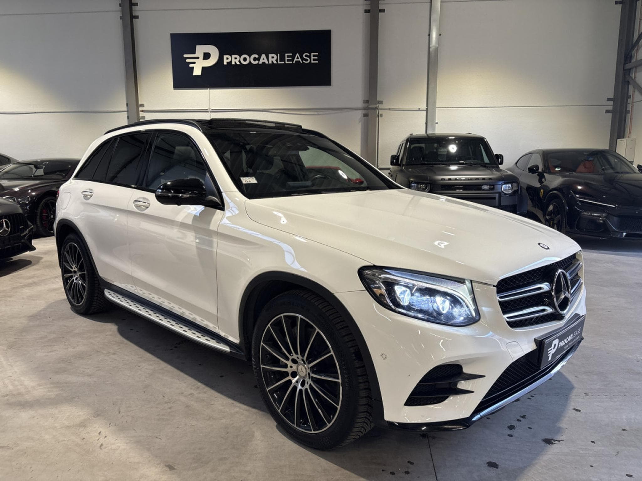 Mercedes GLC 250 250 d AMG 4Matic/PANO/360°/LED/20/AHK/BURMESTER (2016) - Photo 3