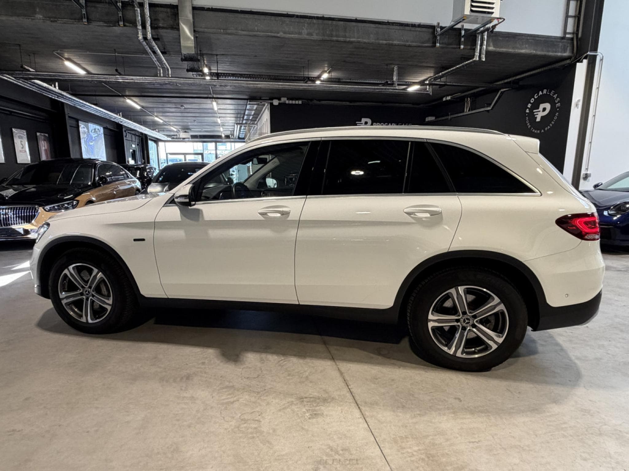 Mercedes GLC 300 GLC300e 4MATIC/ SUSPENSIONS PNEUMATIQUES/ BURMESTER/ AGILITY (2021) - Photo 13