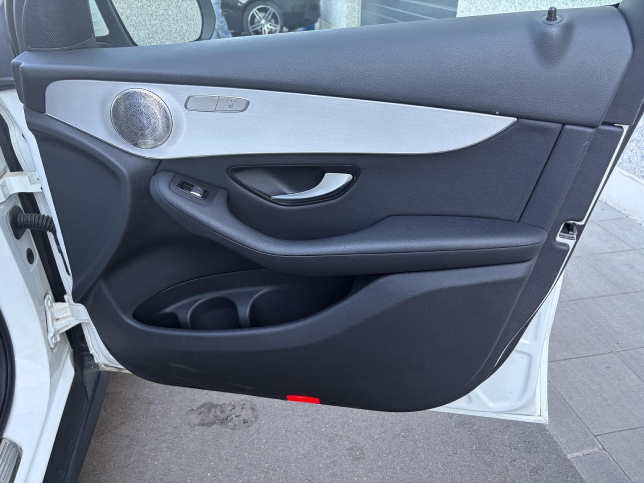 Mercedes GLC 300 GLC300e 4MATIC/ SUSPENSIONS PNEUMATIQUES/ BURMESTER/ AGILITY (2021) - Photo 19