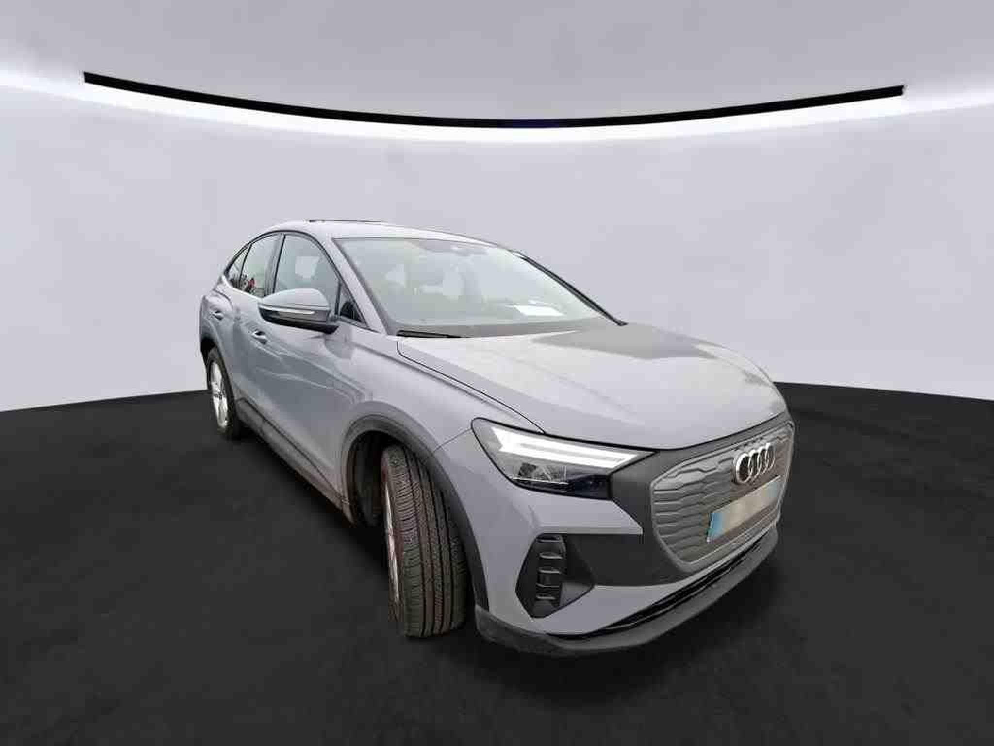 Audi Q4 e-tron Sportback 40 (2023) - Photo 2