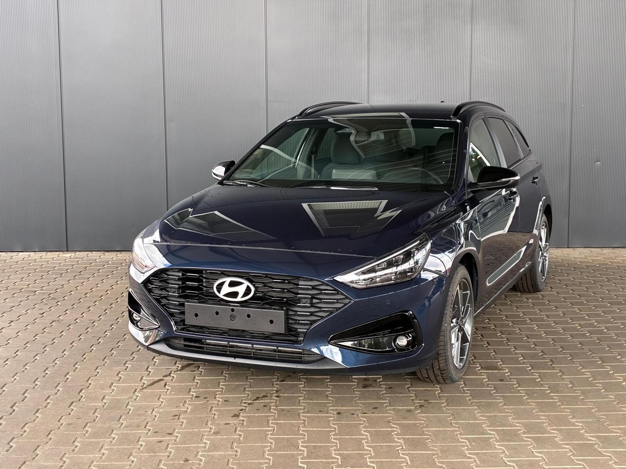 Hyundai i30 Standard (2025) - Photo 1