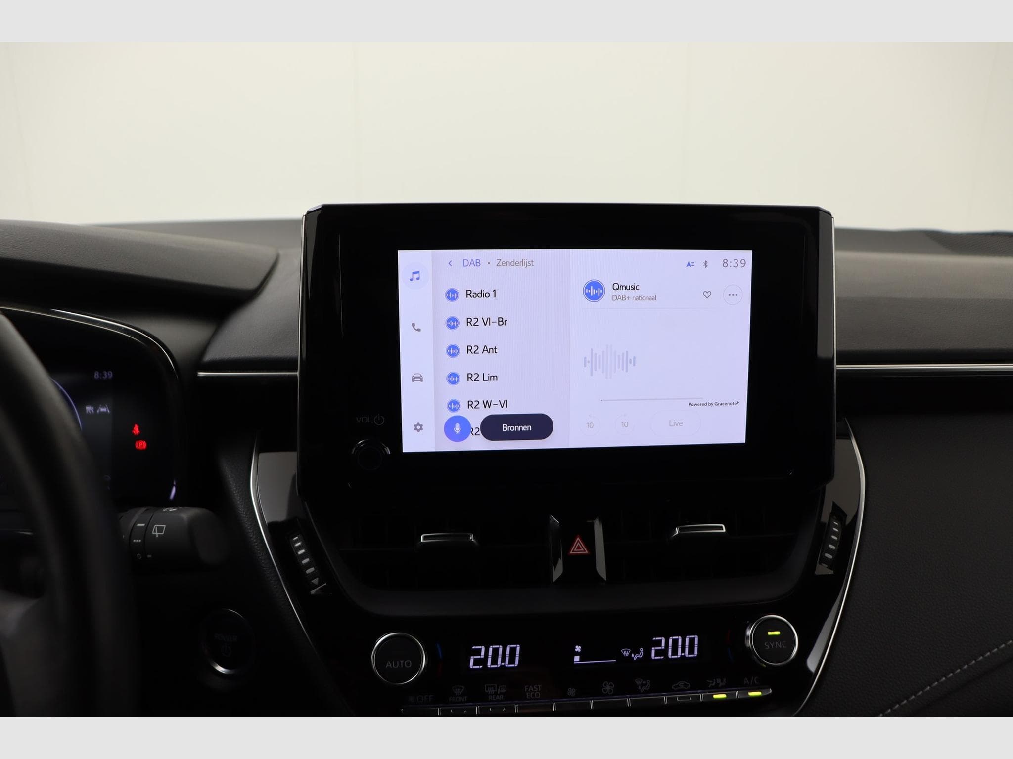 Suzuki Swace GLX (2024) - Photo 19