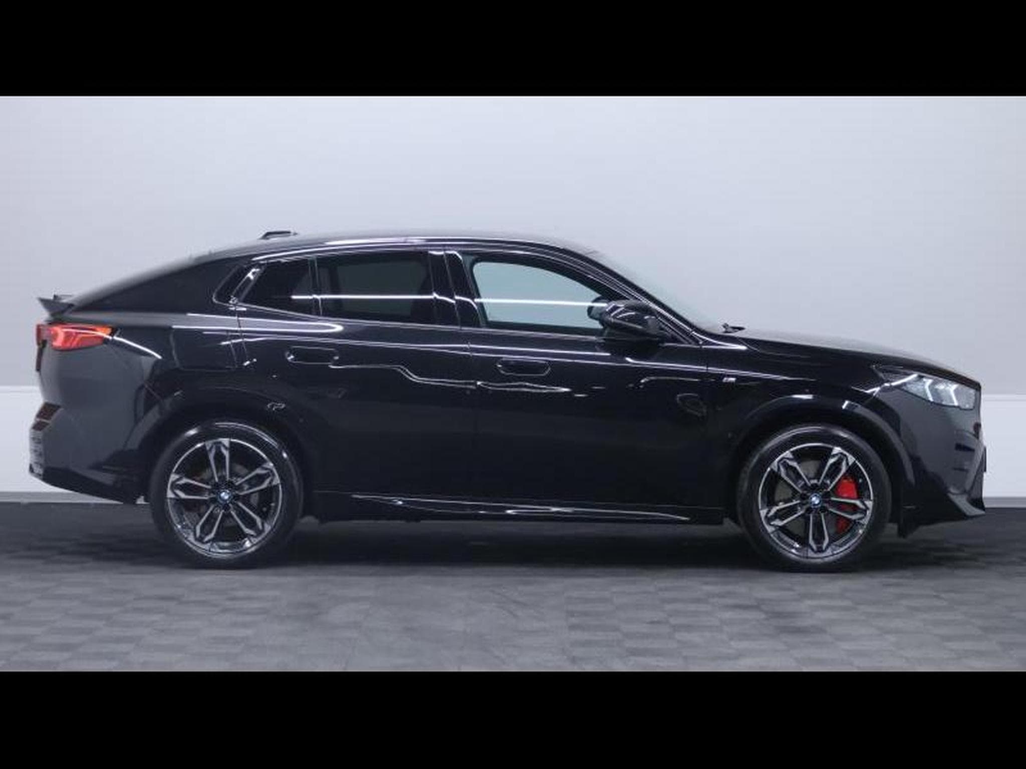 BMW X2 sDrive 18d M Sport Pro Steptronic (2024) - Photo 4