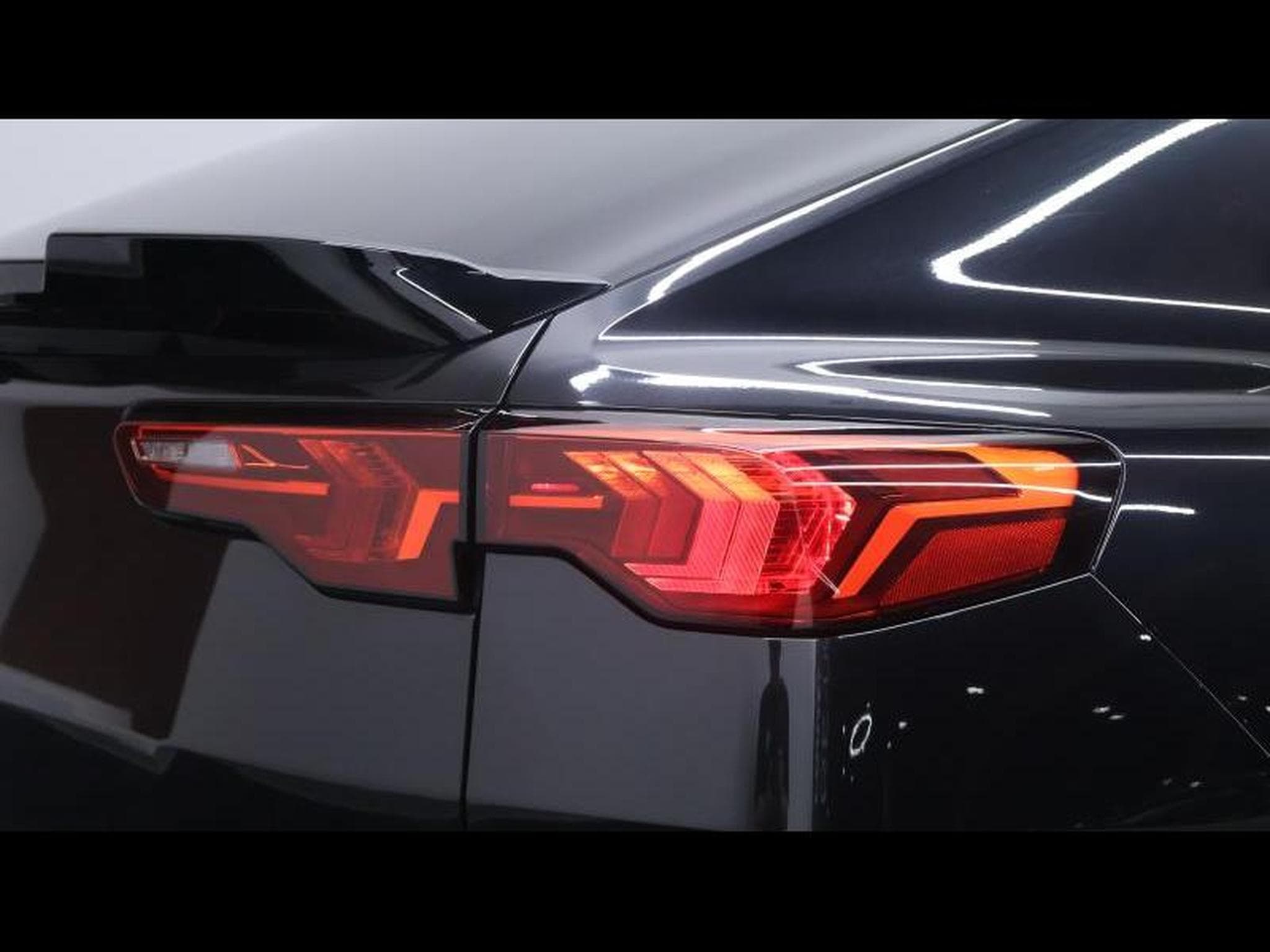BMW X2 sDrive 18d M Sport Pro Steptronic (2024) - Photo 9