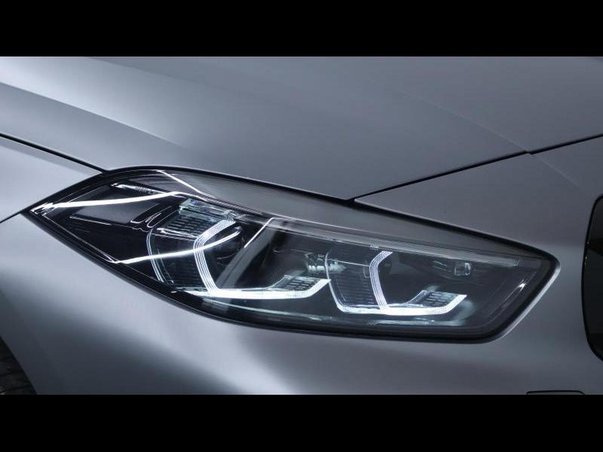 BMW 118 i hatch M Sport Pro Steptronic (2024) - Photo 8