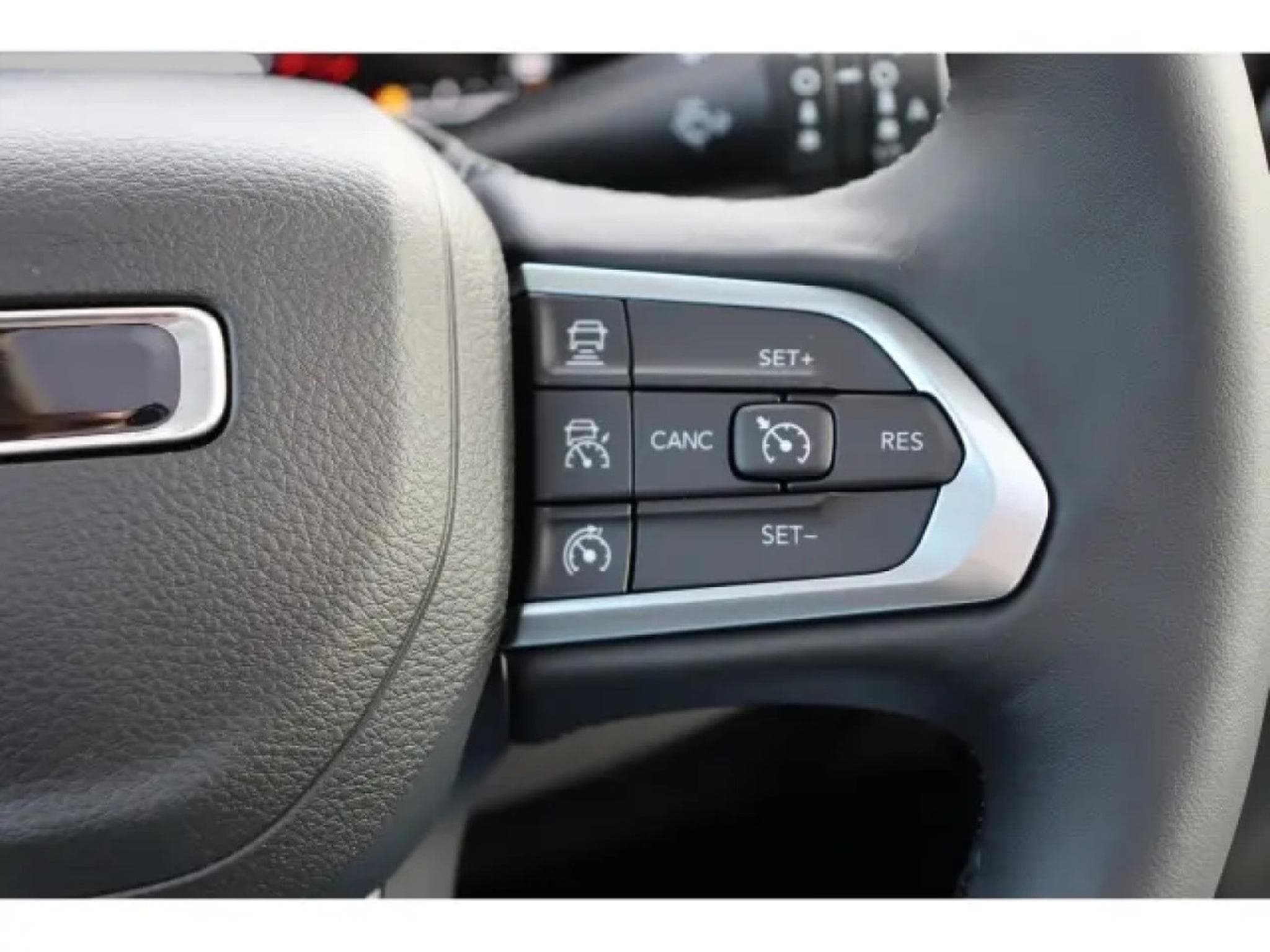 Jeep Renegade e-Hybrid MY25 Summit 1.5 MHEV (2025) - Photo 14