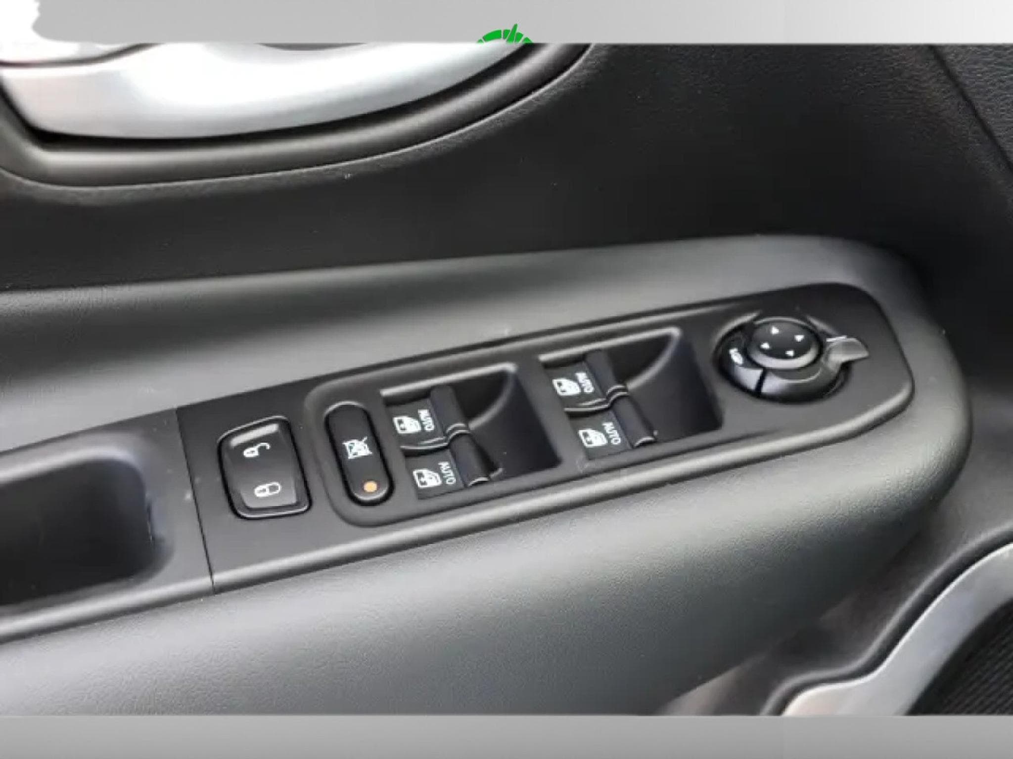 Jeep Renegade e-Hybrid MY25 Summit 1.5 MHEV (2025) - Photo 20