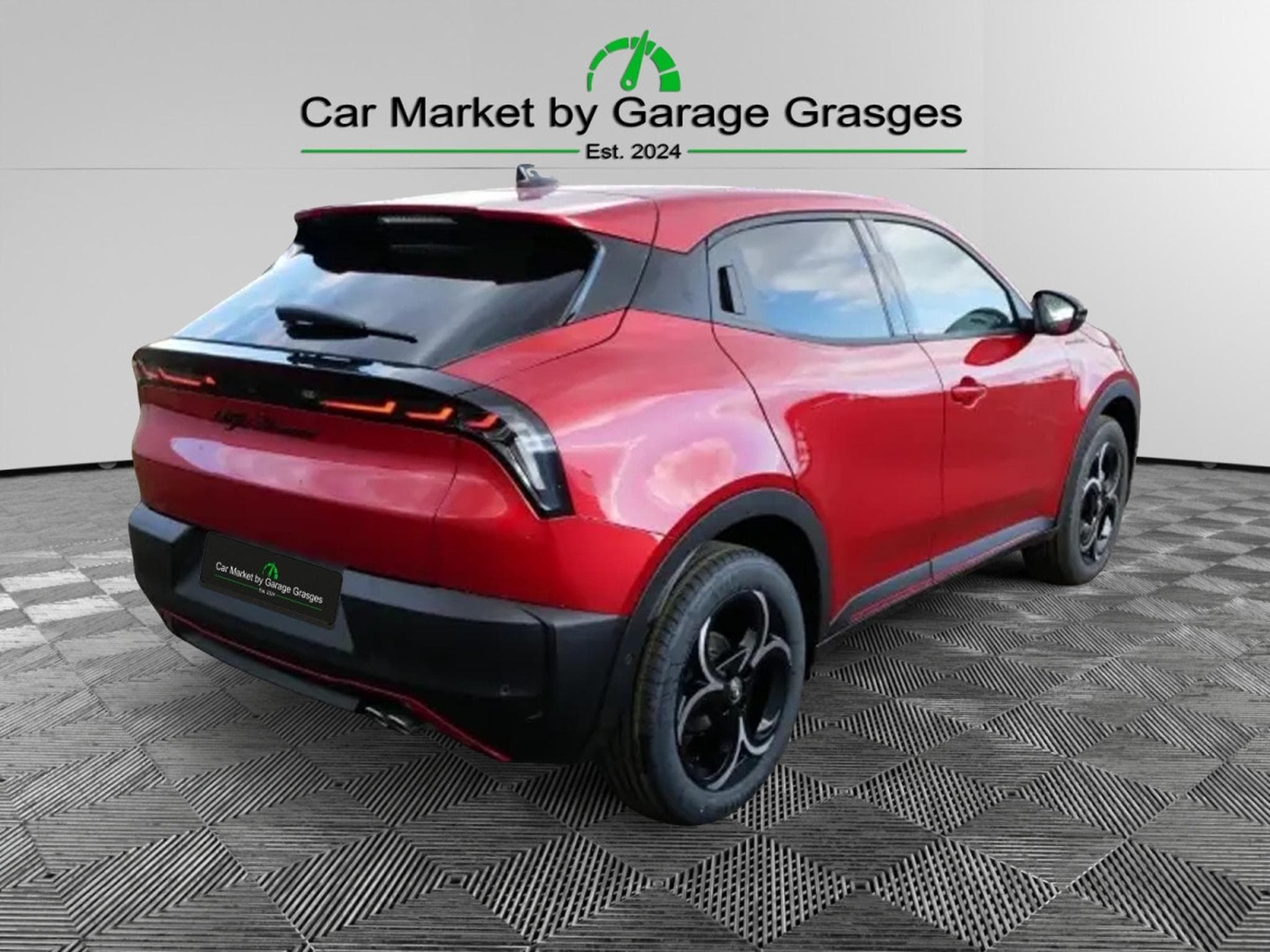 Alfa-Romeo Junior Ibrida Speciale 1.2 VGT (2026) - Photo 5