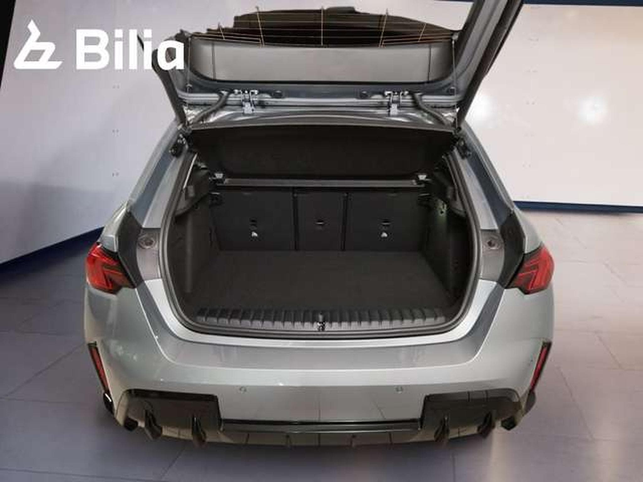 BMW 120 d Head-Up HK HiFi DAB LED RFK Komfortzg. Shz (2025) - Photo 9