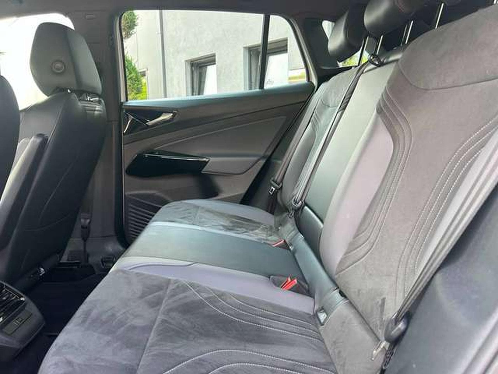 VW ID.4 77KWH PRO PERFORMANCE 204CV (2022) - Photo 23